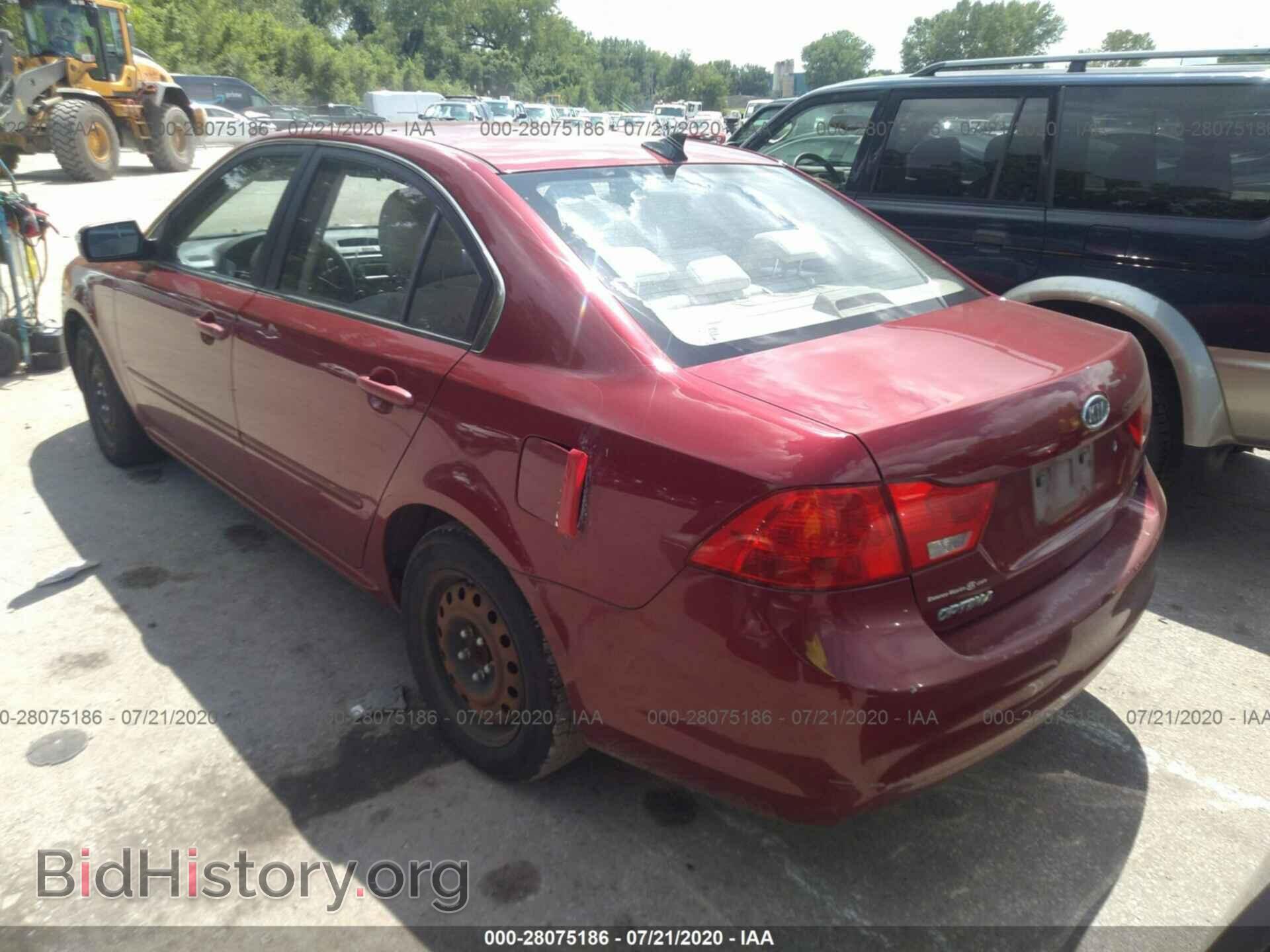 2009 KIA OPTIMA - VIN: KNAGE228395336057 - Фото 3