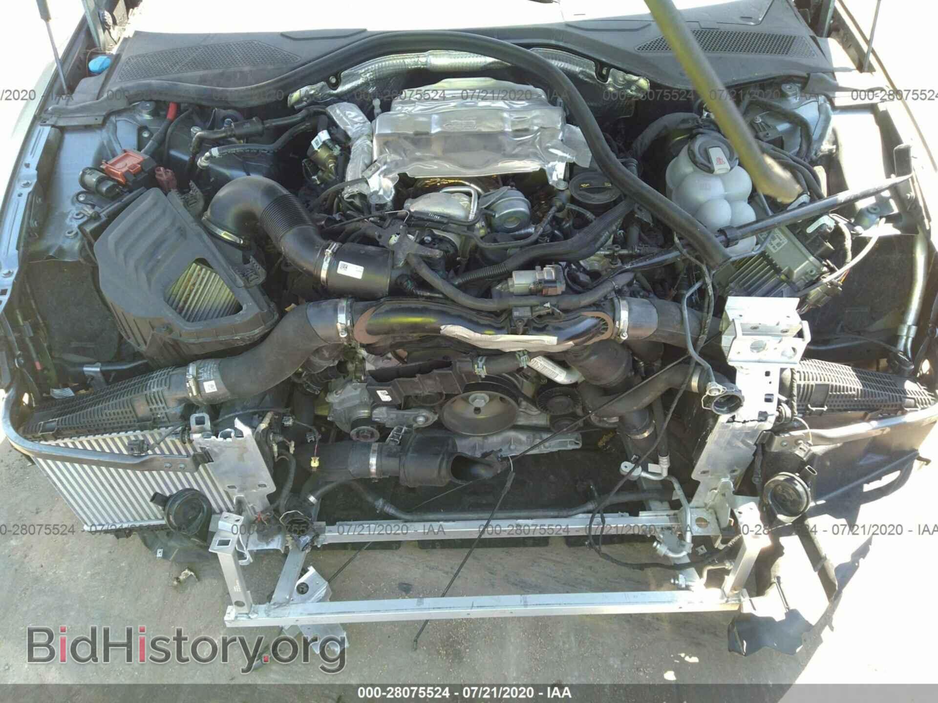 2019 AUDI A8 - VIN: WAU8DAF86KN005975 - Photo 10
