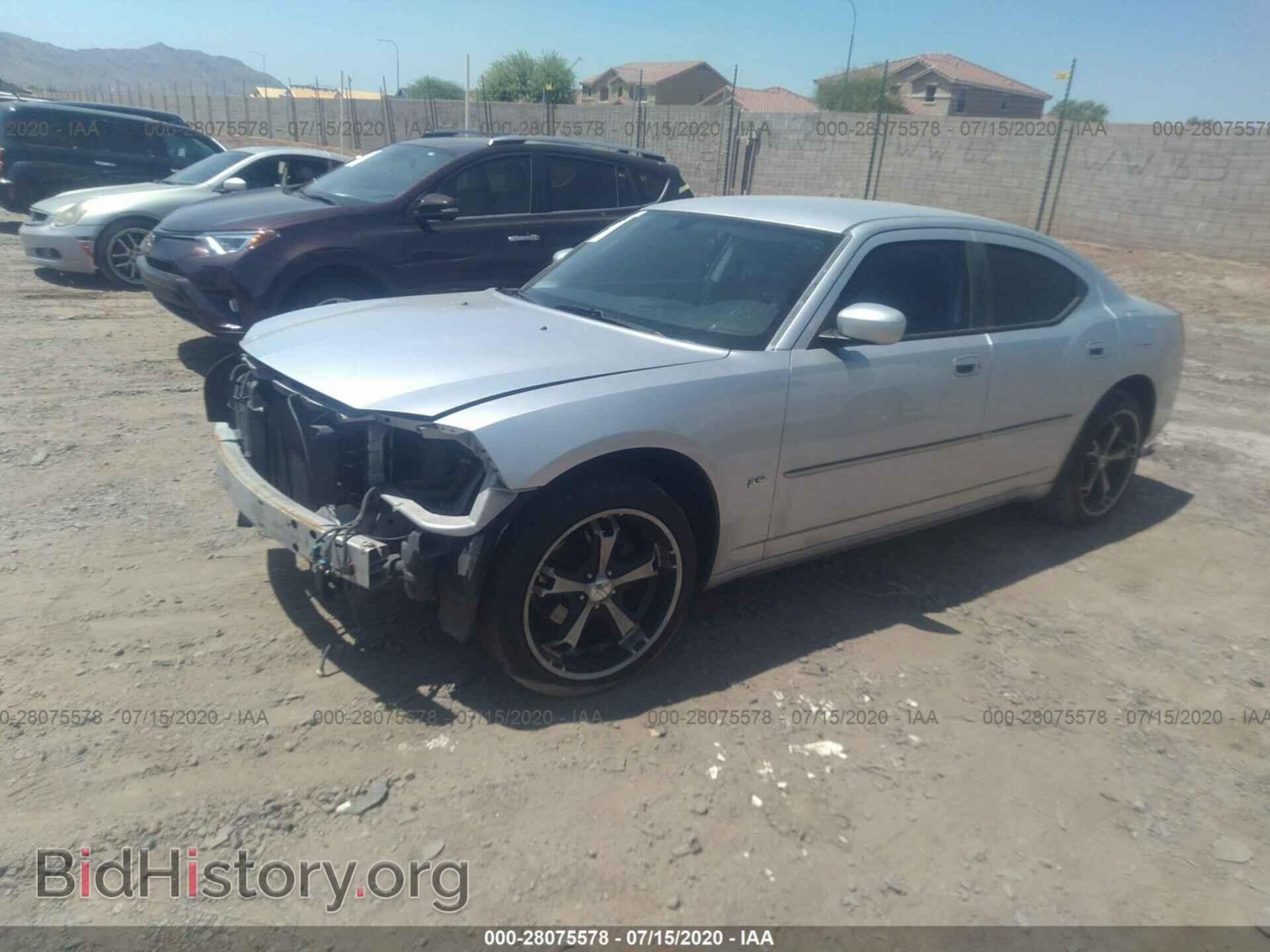2010 DODGE CHARGER - VIN: 2B3CA3CV4AH135726 - Фото 2