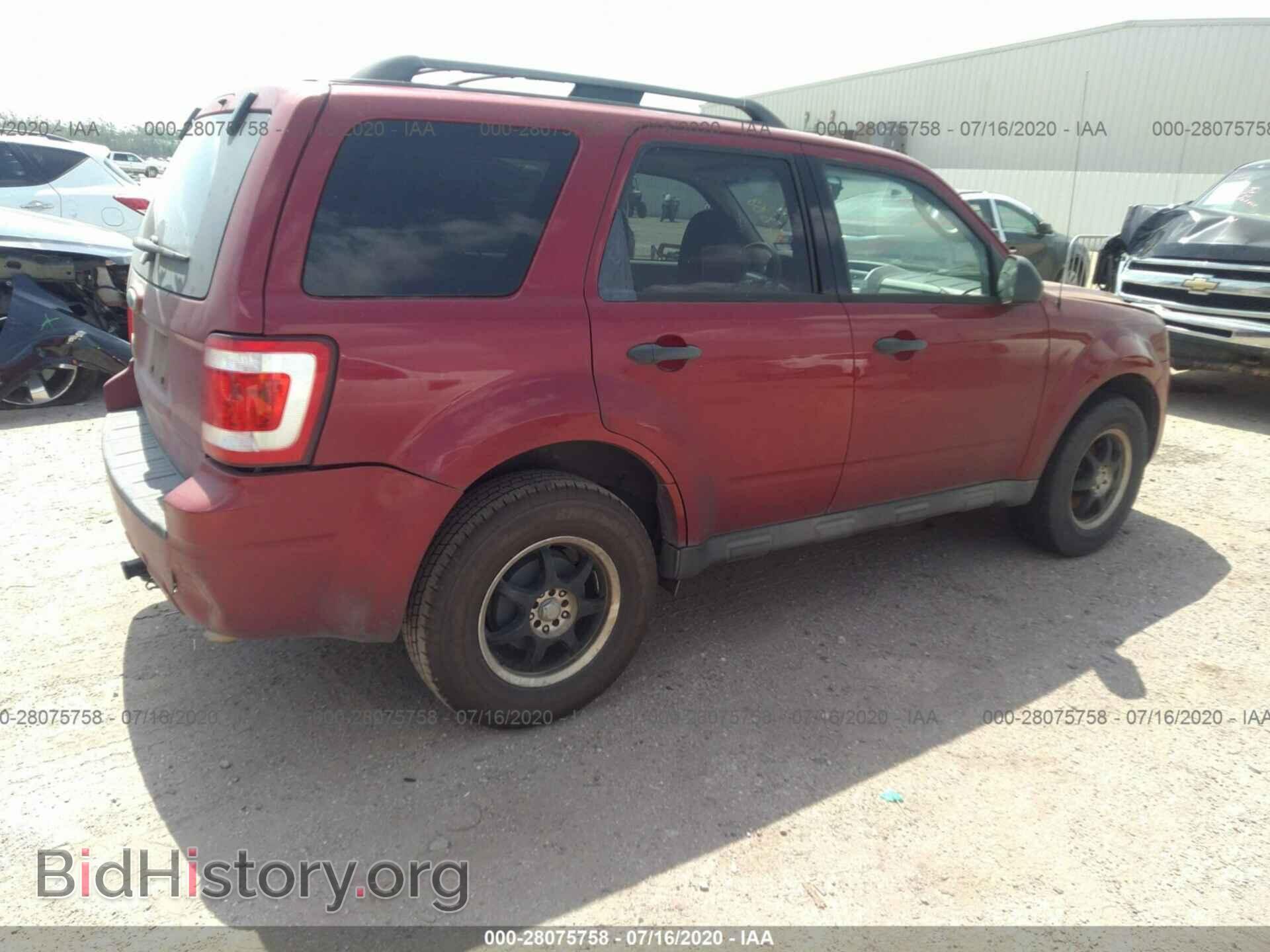 2009 FORD ESCAPE - VIN: 1FMCU03739KC99345 - Фото 4