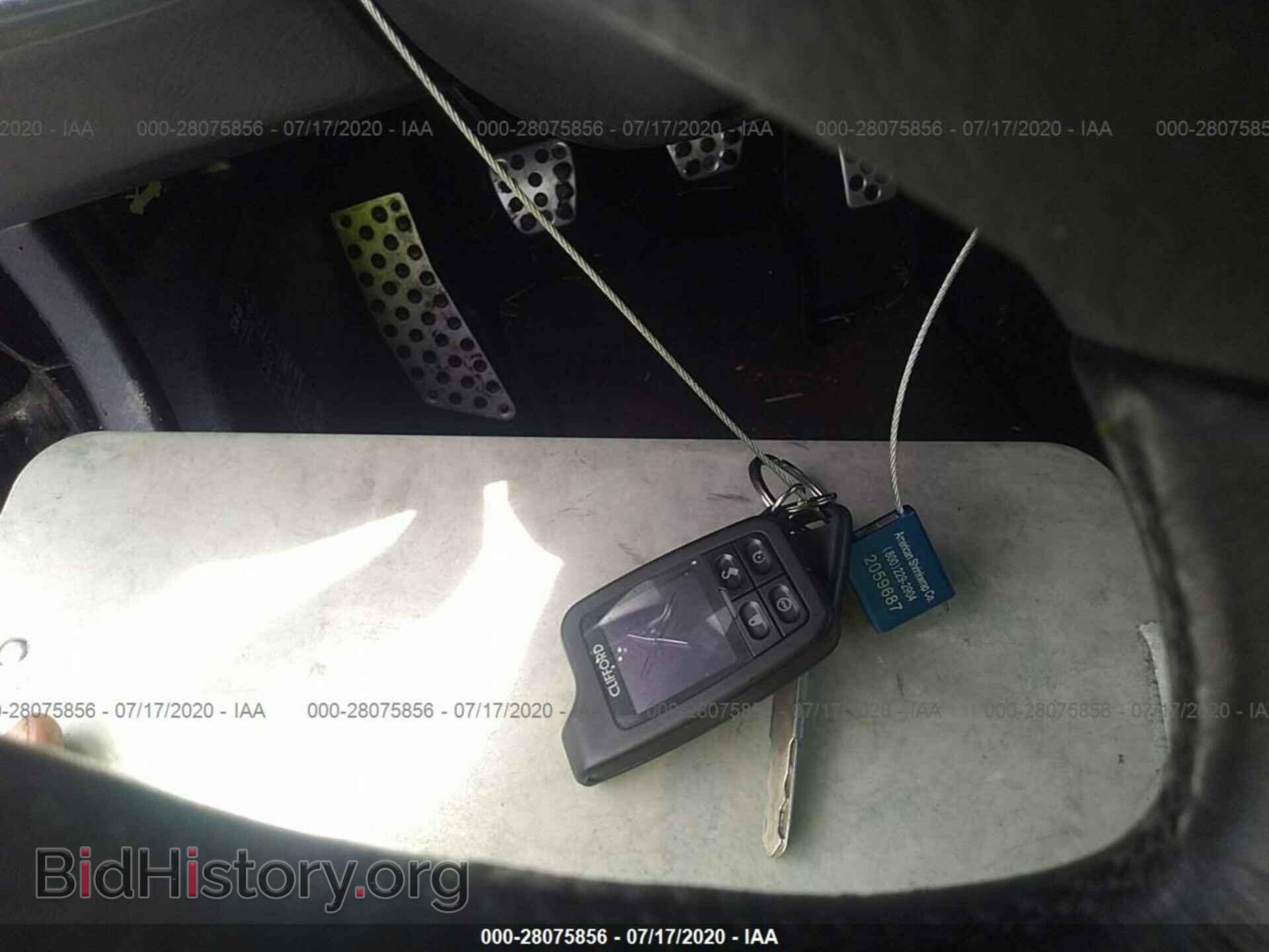 2004 HONDA S2000 - VIN: JHMAP21434T004656 - Фото 11