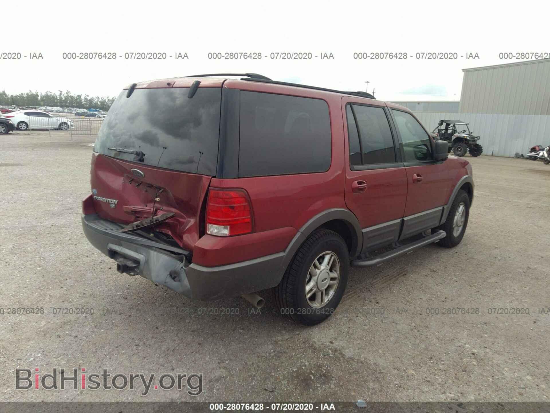 2004 FORD EXPEDITION - VIN: 1FMRU15WX4LA09075 - Фото 4