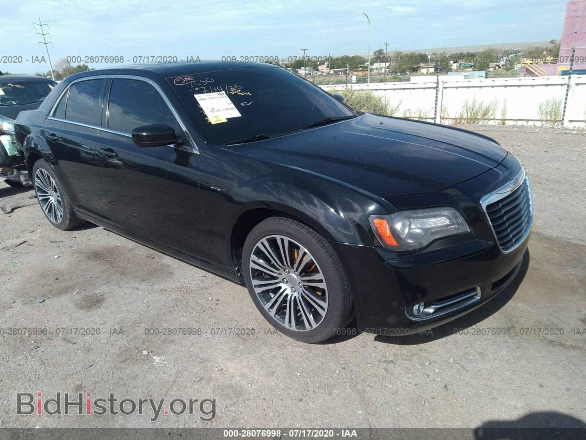 Photo 2C3CCABG5CH217049 - CHRYSLER 300 2012