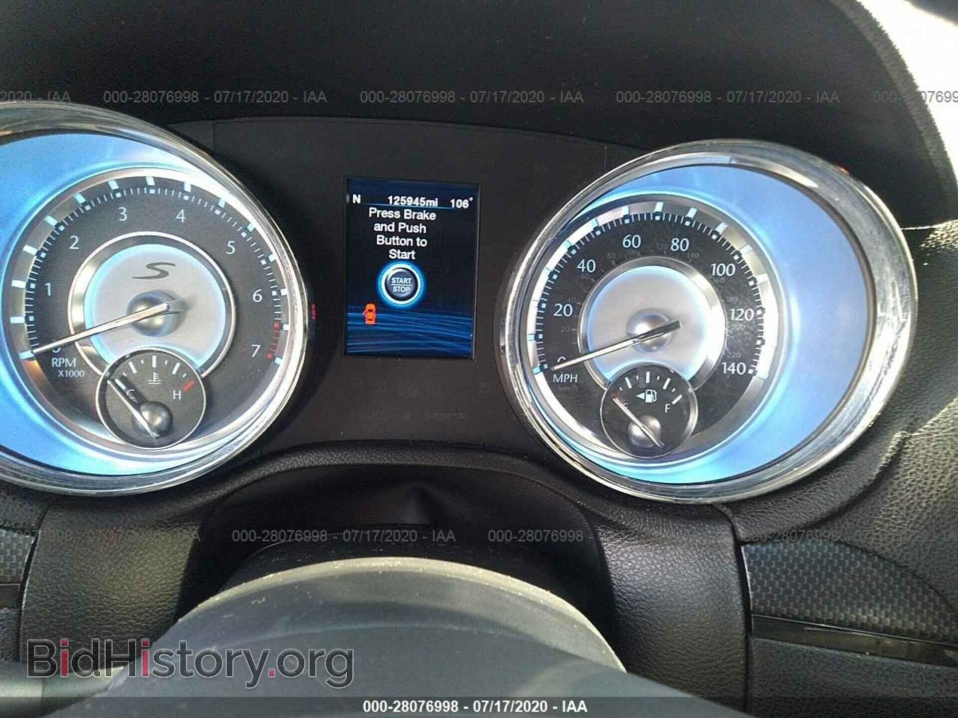 2012 CHRYSLER 300 - VIN: 2C3CCABG5CH217049 - Photo 7