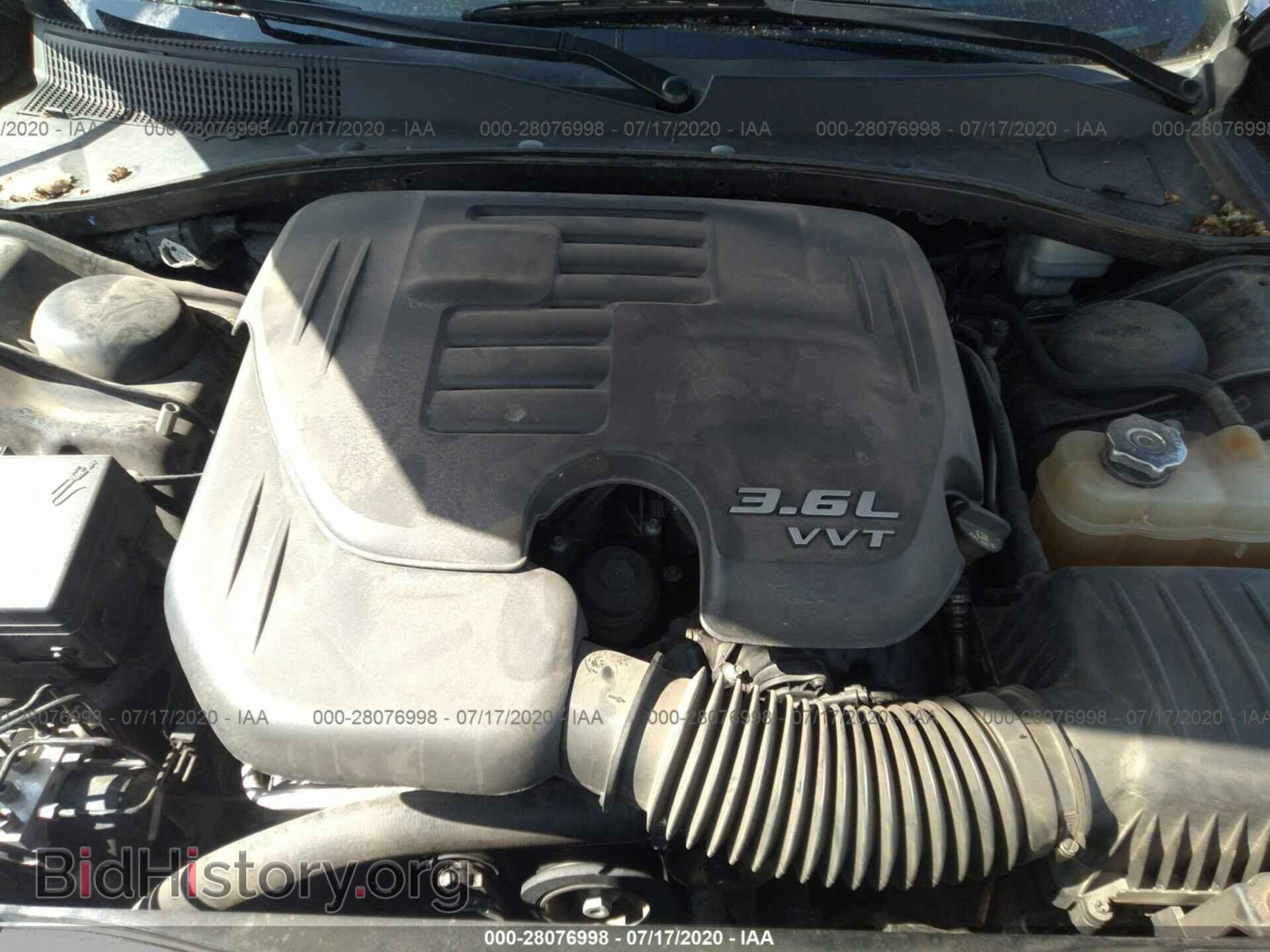 2012 CHRYSLER 300 - VIN: 2C3CCABG5CH217049 - Photo 10