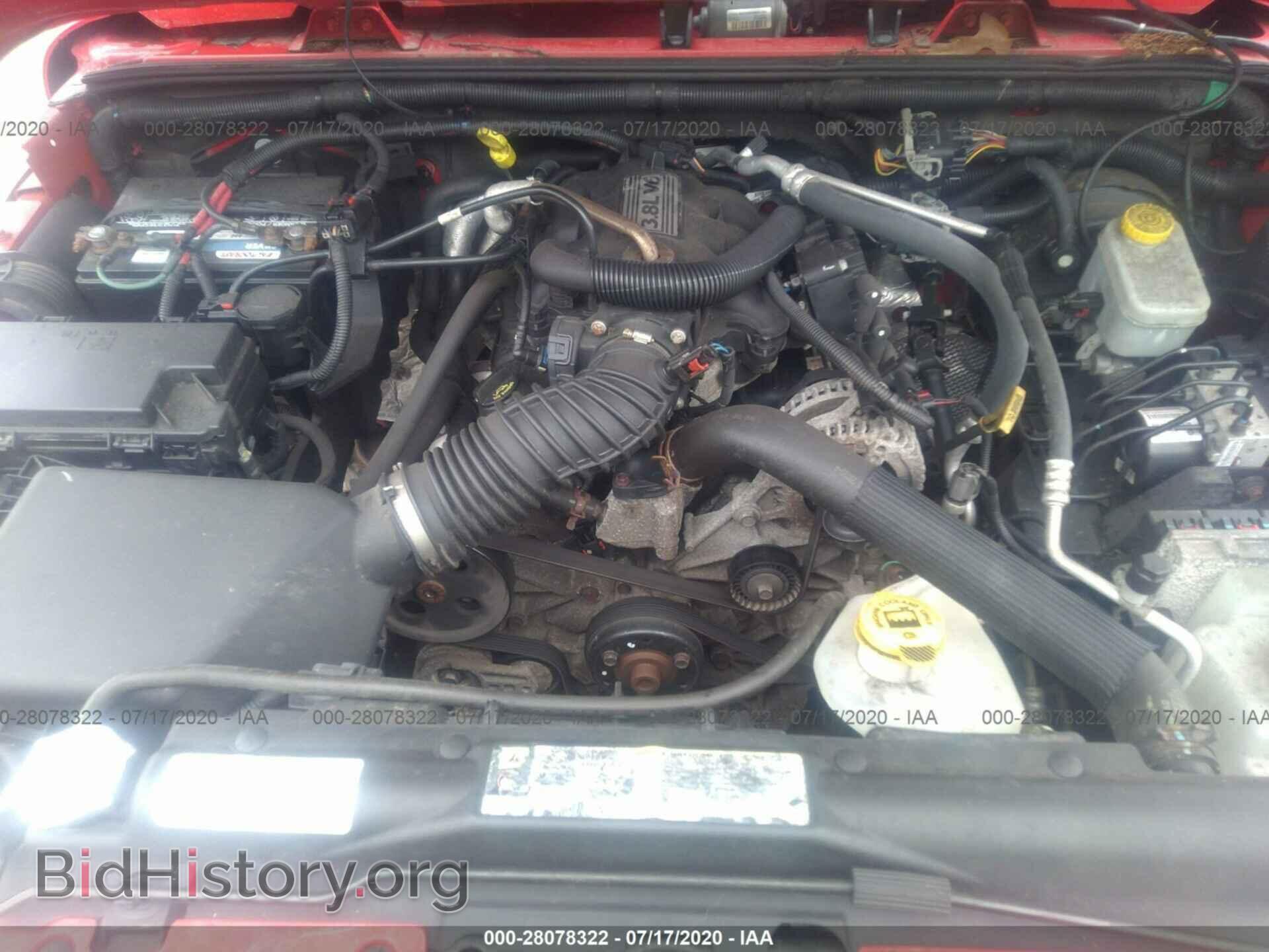 2011 JEEP WRANGLER - VIN: 1J4GA5D17BL547256 - Фото 10