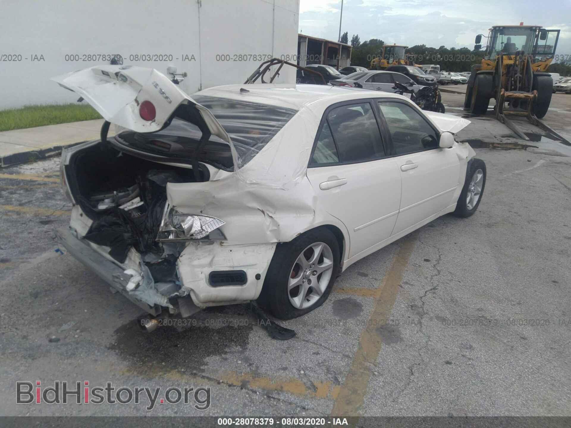 2001 LEXUS IS 300 - VIN: JTHBD182710024952 - Фото 4