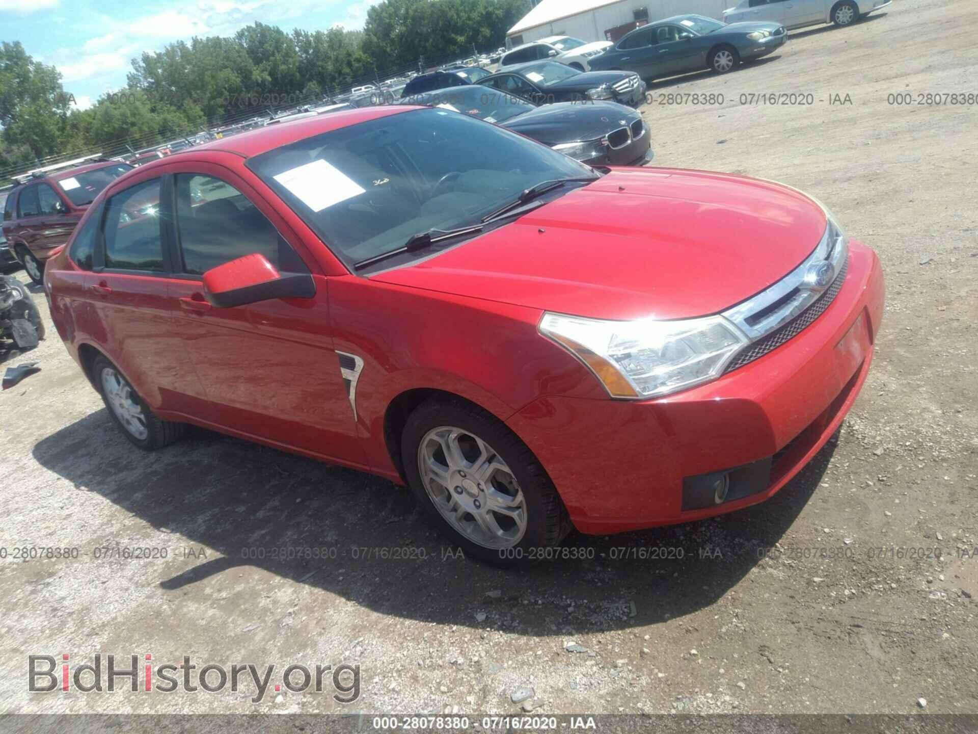 Photo 1FAHP35N88W249620 - FORD FOCUS 2008