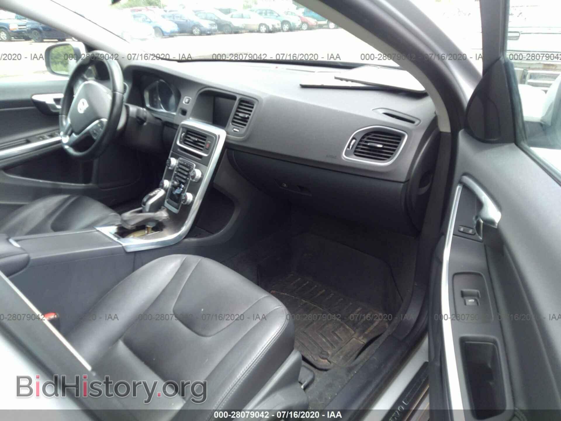 2015 VOLVO S60 - VIN: YV1612TK3F2334837 - Фото 5