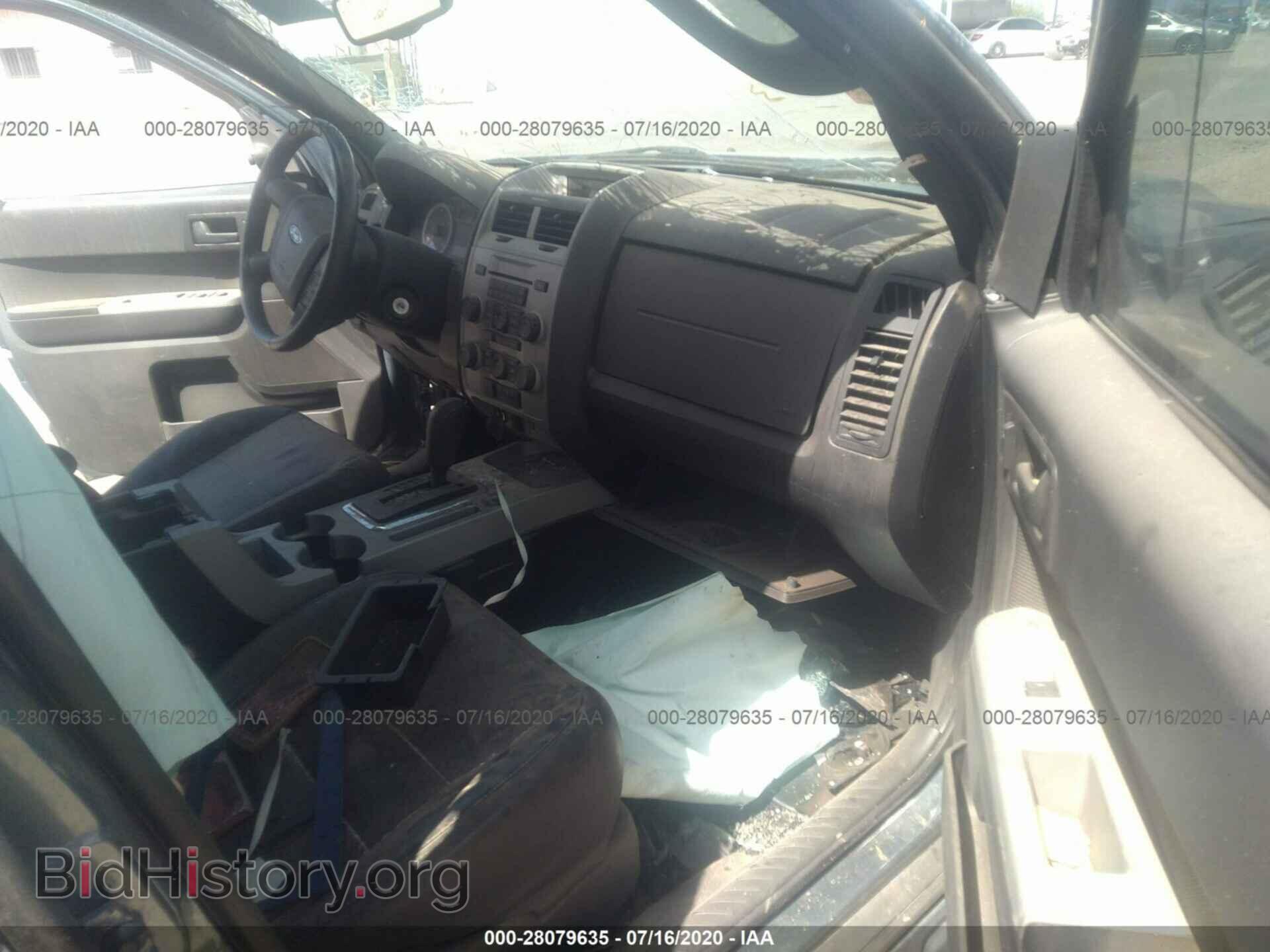 2011 FORD ESCAPE - VIN: 1FMCU0DG7BKB13696 - Фото 5