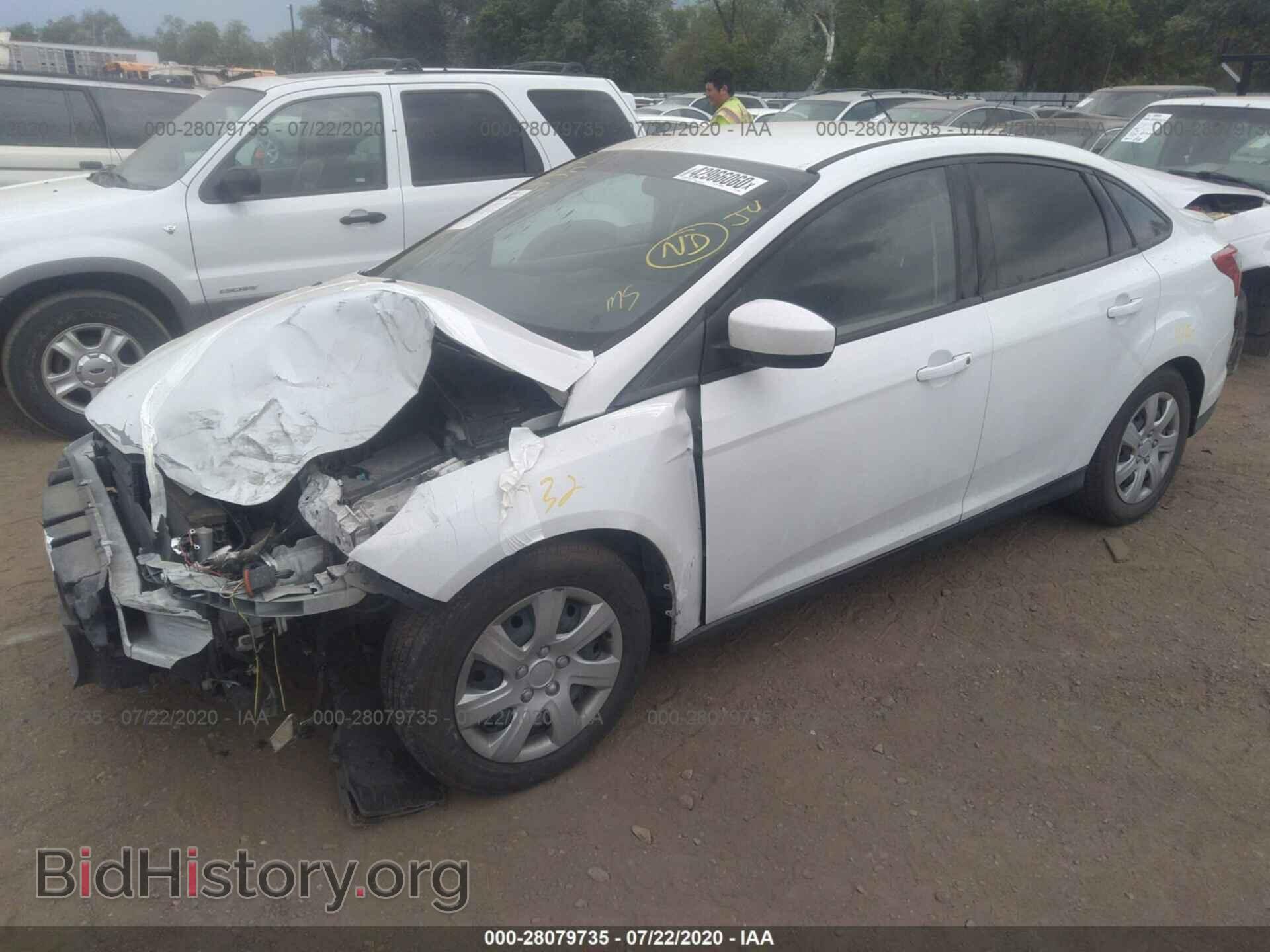 2012 FORD FOCUS - VIN: 1FAHP3F2XCL130918 - Photo 2
