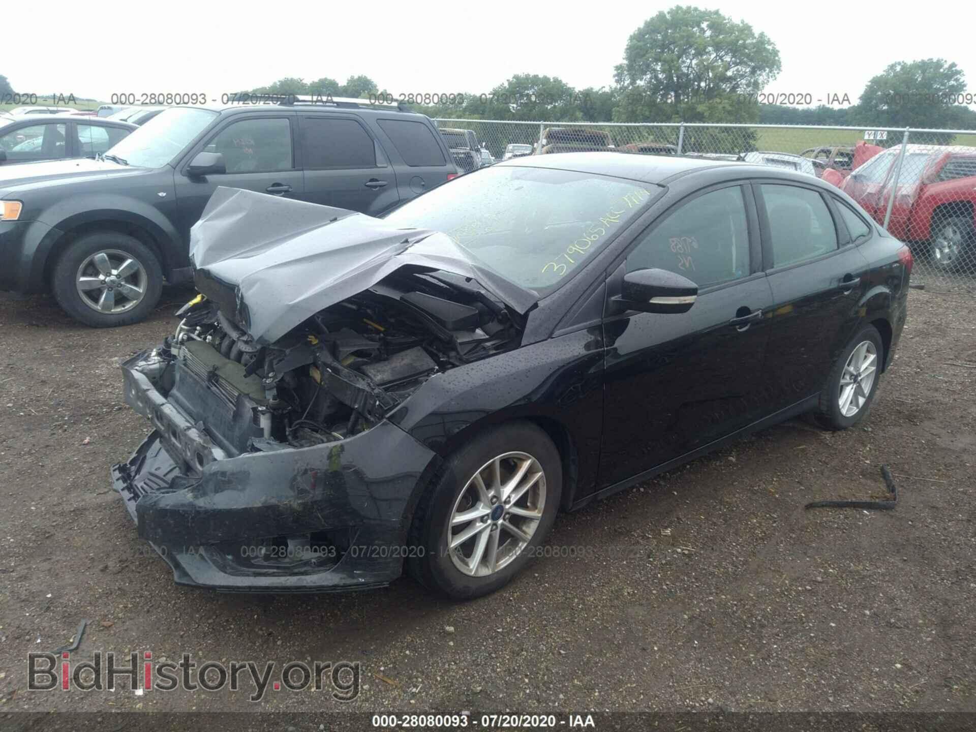 2015 FORD FOCUS - VIN: 1FADP3F27FL379065 - Photo 2