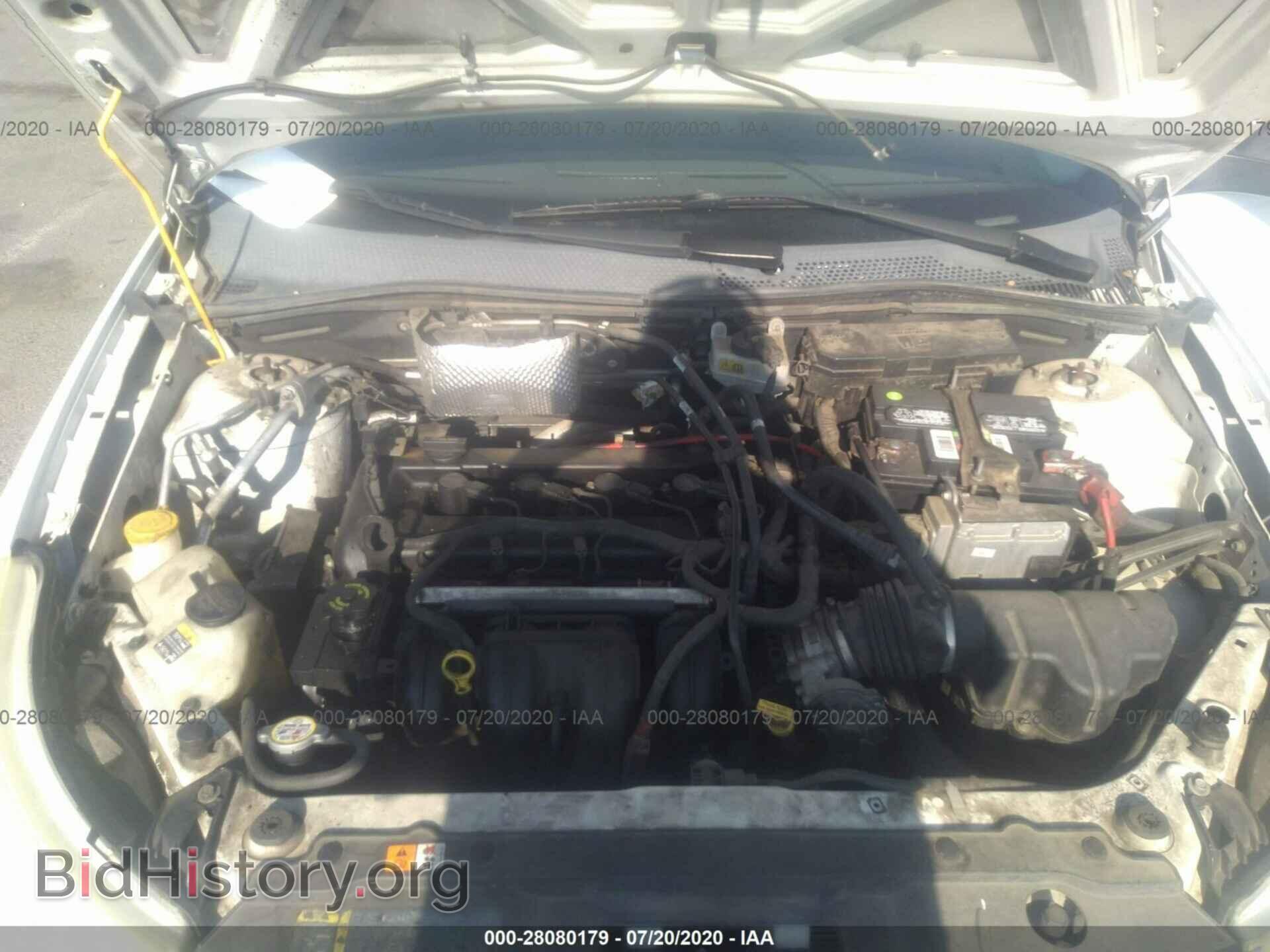 2008 FORD FOCUS - VIN: 1FAHP33N88W196811 - Фото 10