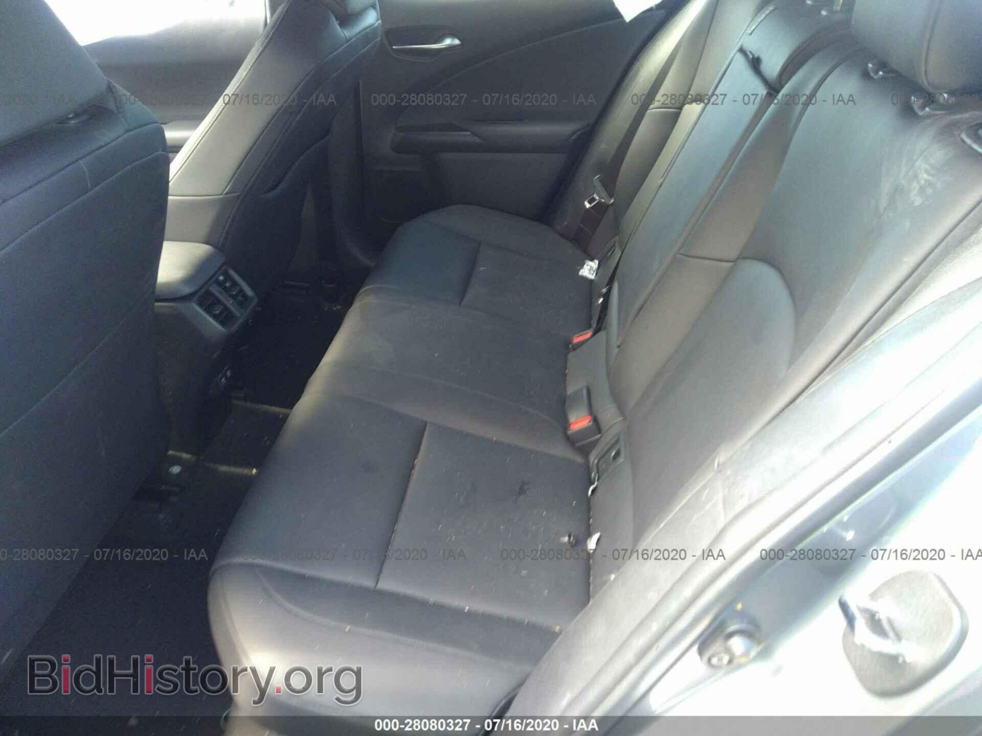 2019 LEXUS UX - VIN: JTHY6JBH5K2010796 - Photo 8