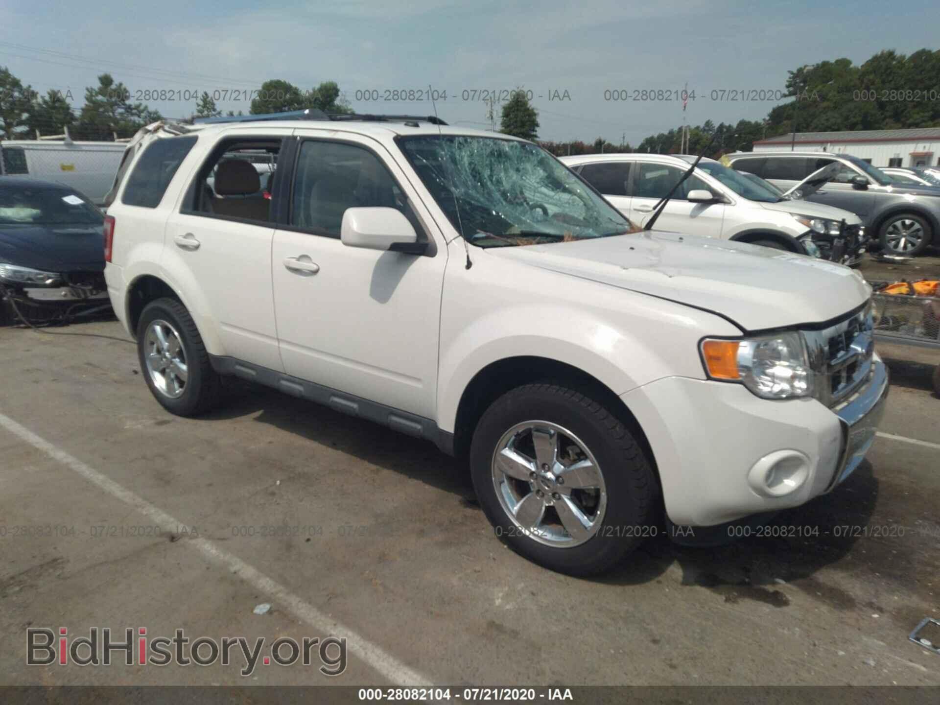 Фотография 1FMCU0EG2BKC08696 - FORD ESCAPE 2011