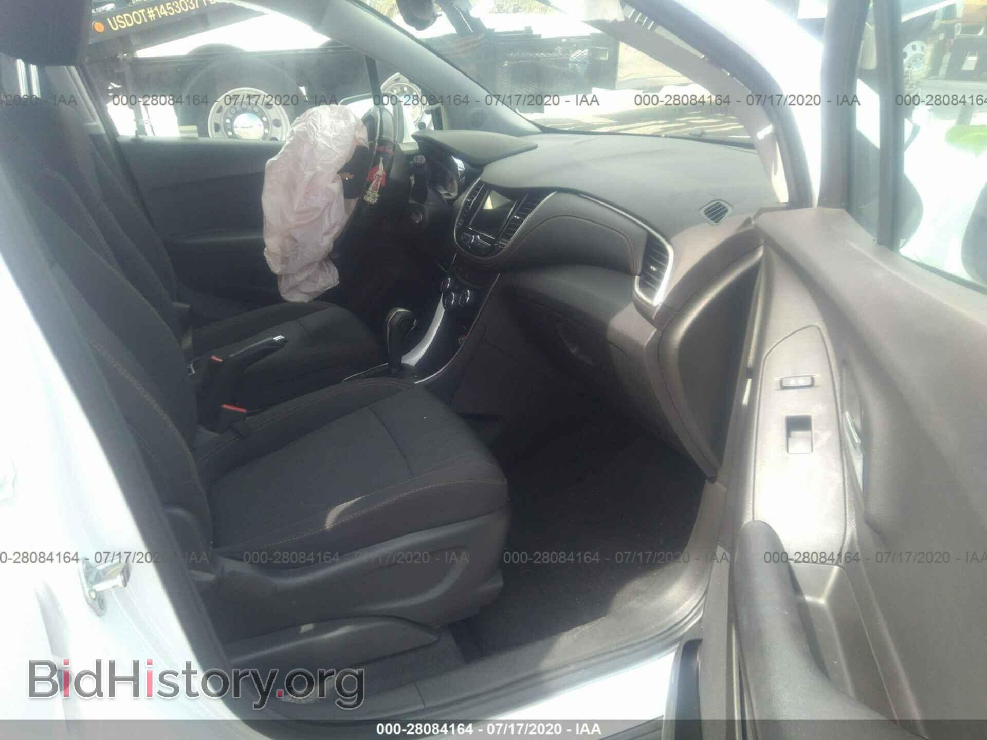 2019 CHEVROLET TRAX - VIN: 3GNCJLSB2KL161196 - Фото 5