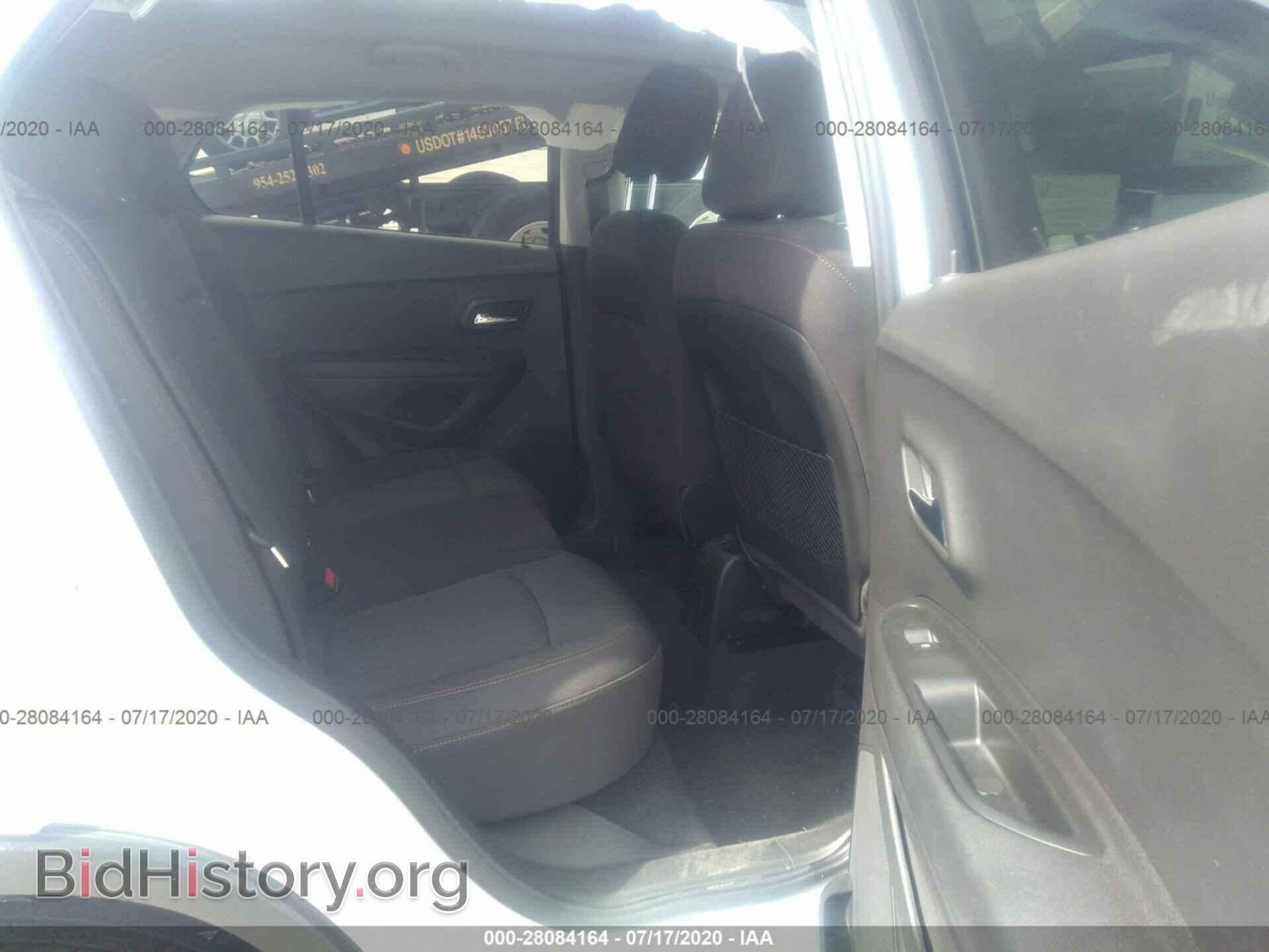 2019 CHEVROLET TRAX - VIN: 3GNCJLSB2KL161196 - Фото 8