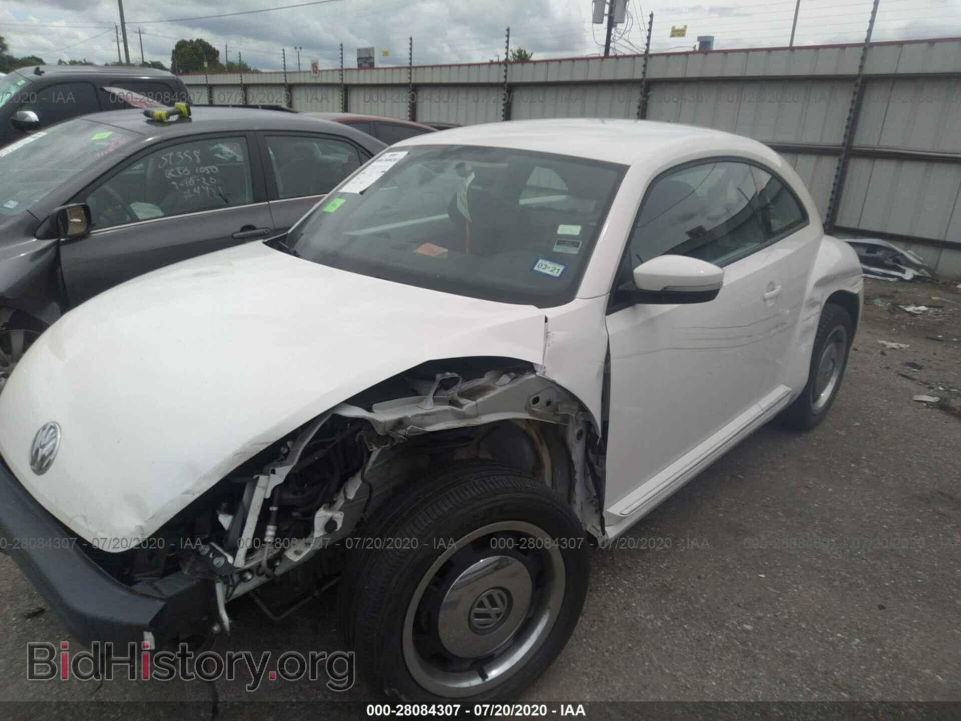 2012 VOLKSWAGEN BEETLE - VIN: 3VWJP7AT7CM618366 - Фото 6