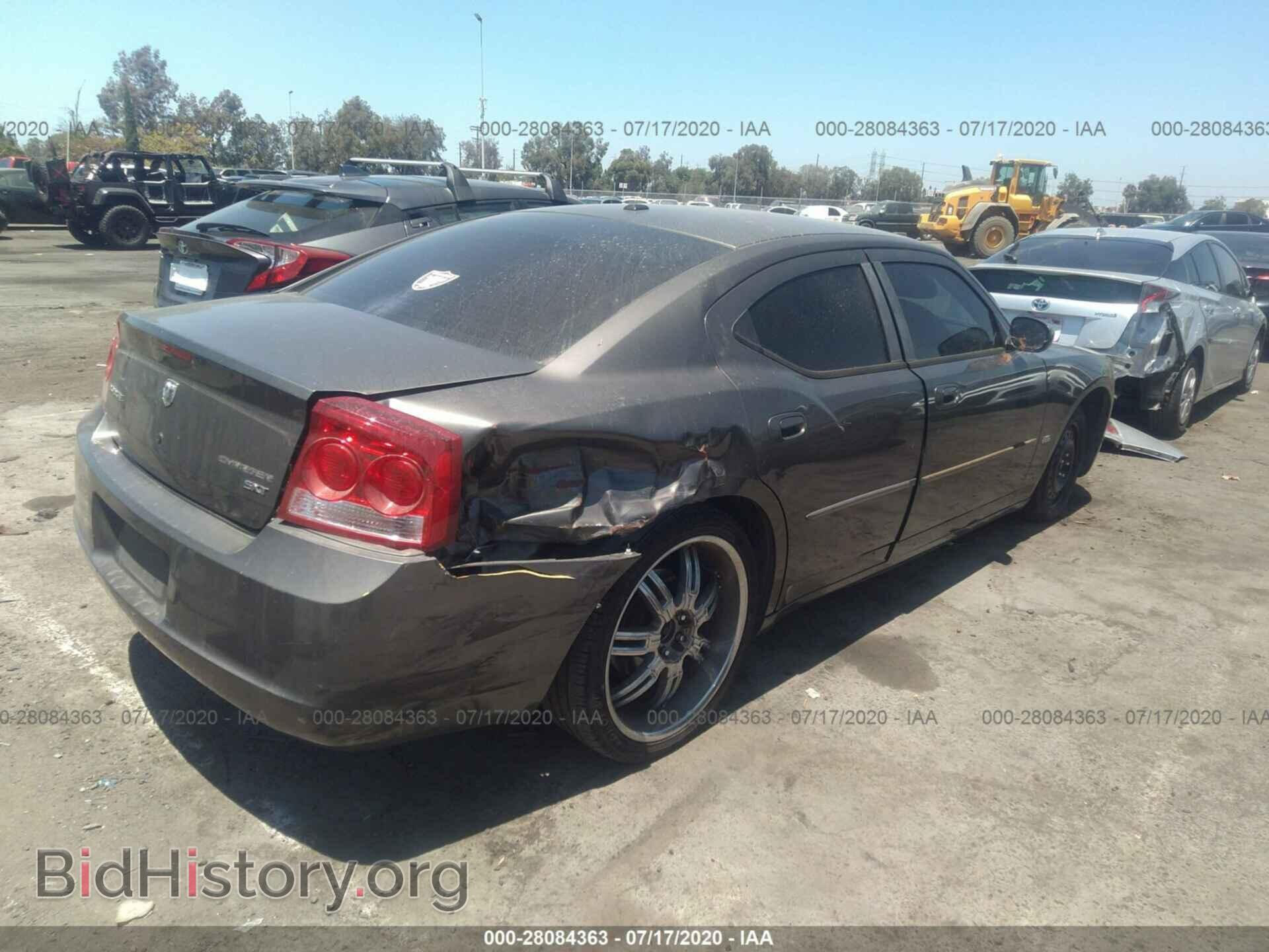 2010 DODGE CHARGER - VIN: 2B3CA3CV7AH170812 - Фото 4
