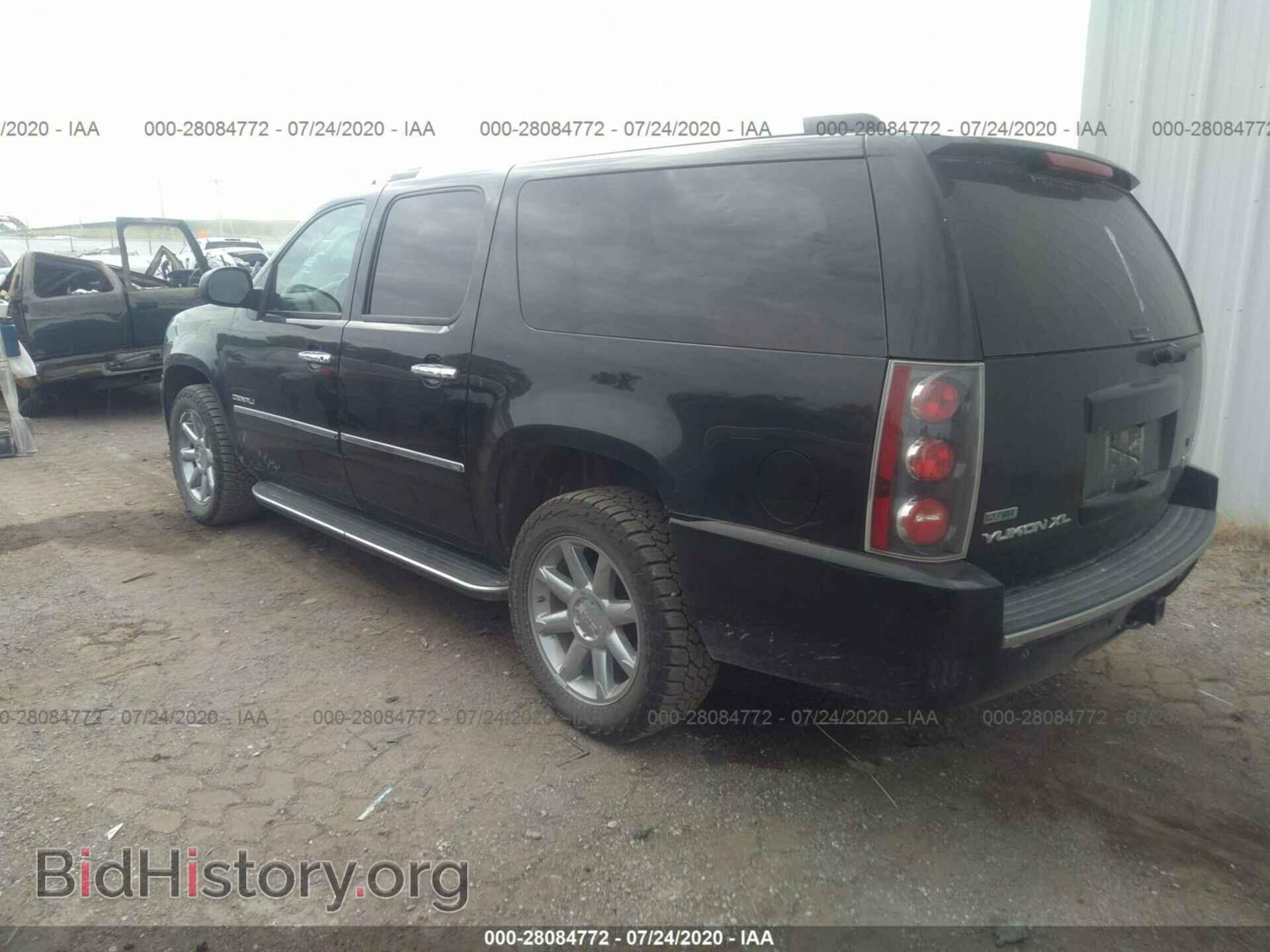 2012 GMC YUKON XL - VIN: 1GKS2MEF2CR320111 - Фото 3