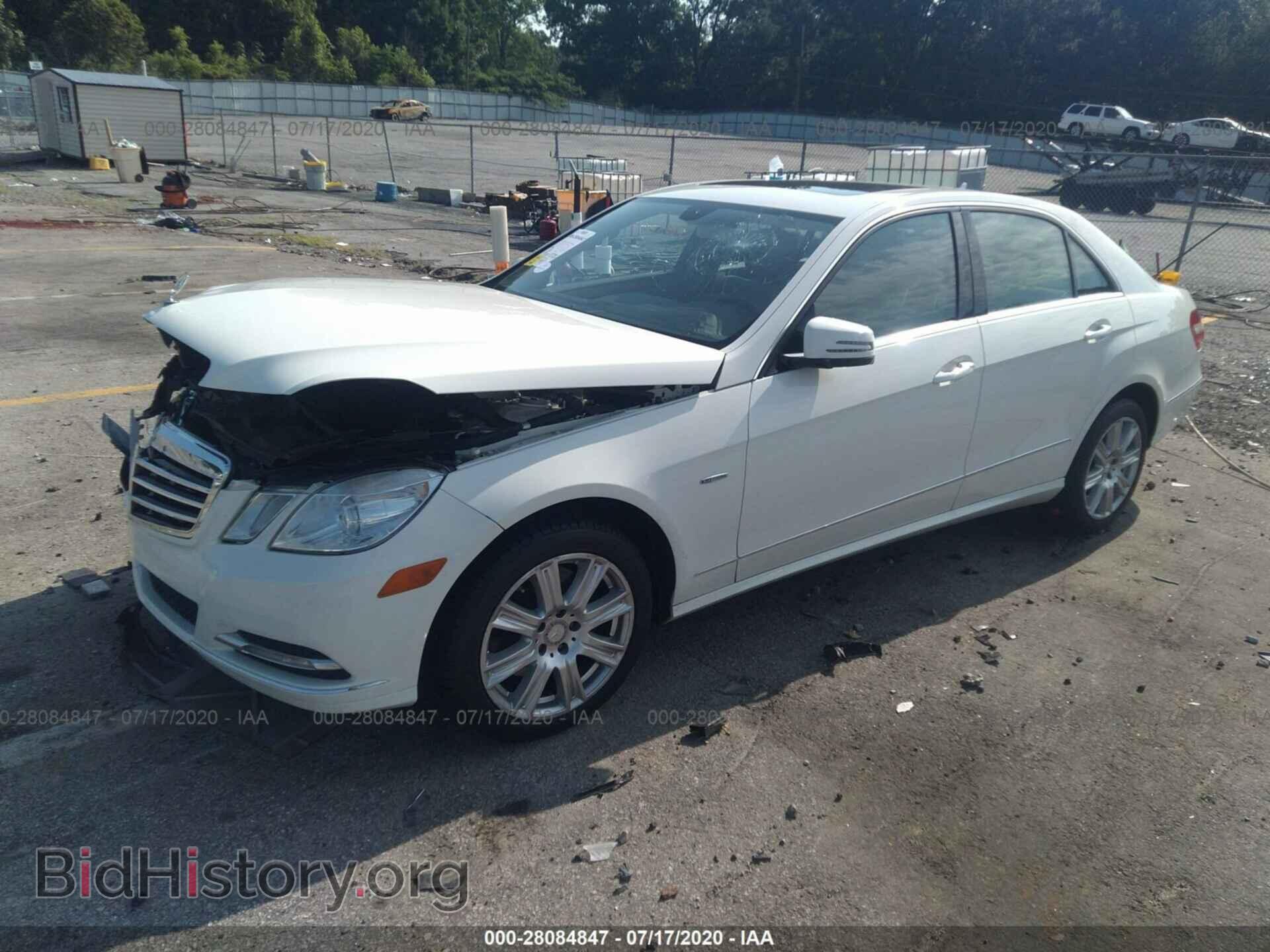 2012 MERCEDES-BENZ E-CLASS - VIN: WDDHF8JB0CA574151 - Фото 2