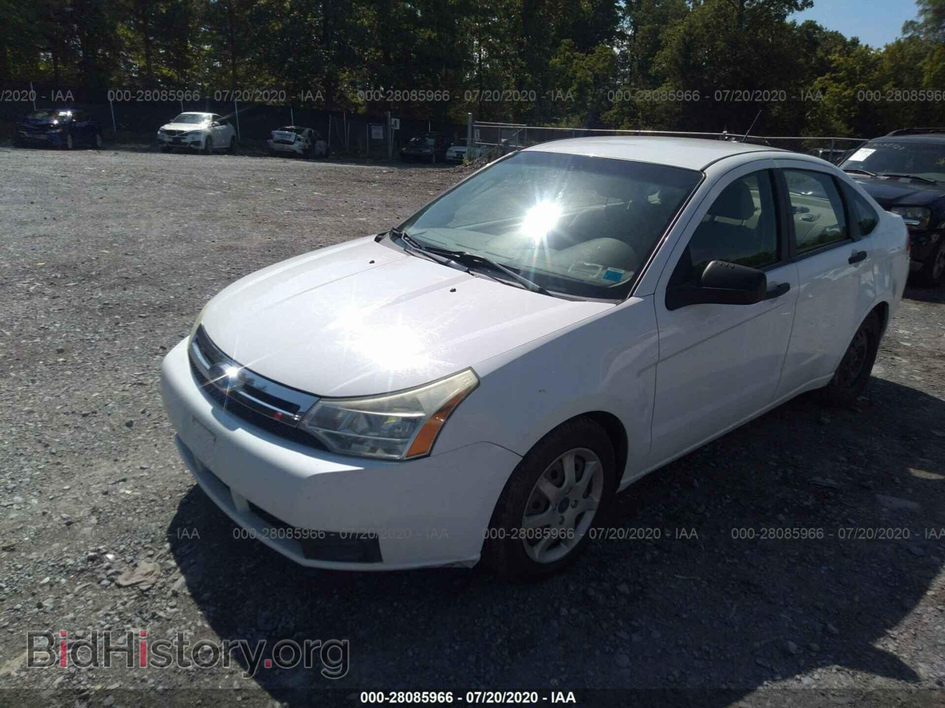 2008 FORD FOCUS - VIN: 1FAHP34N28W258184 - Фото 2
