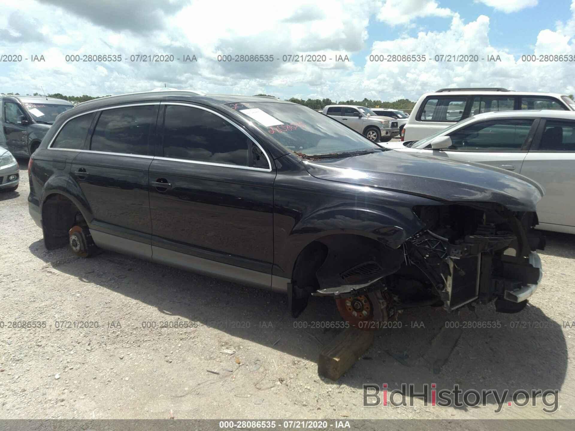 Photo WA1LGAFE6DD013863 - AUDI Q7 2013