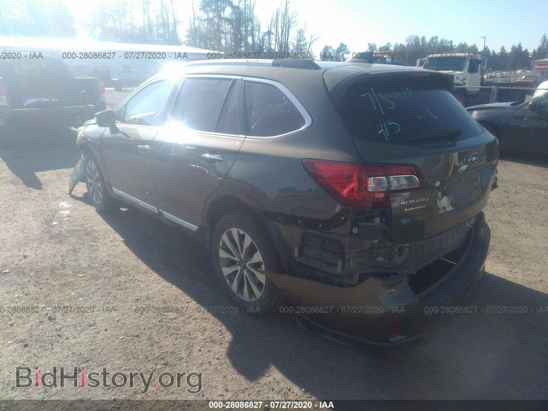 2017 SUBARU OUTBACK - VIN: 4S4BSATC0H3418384 - Фото 3