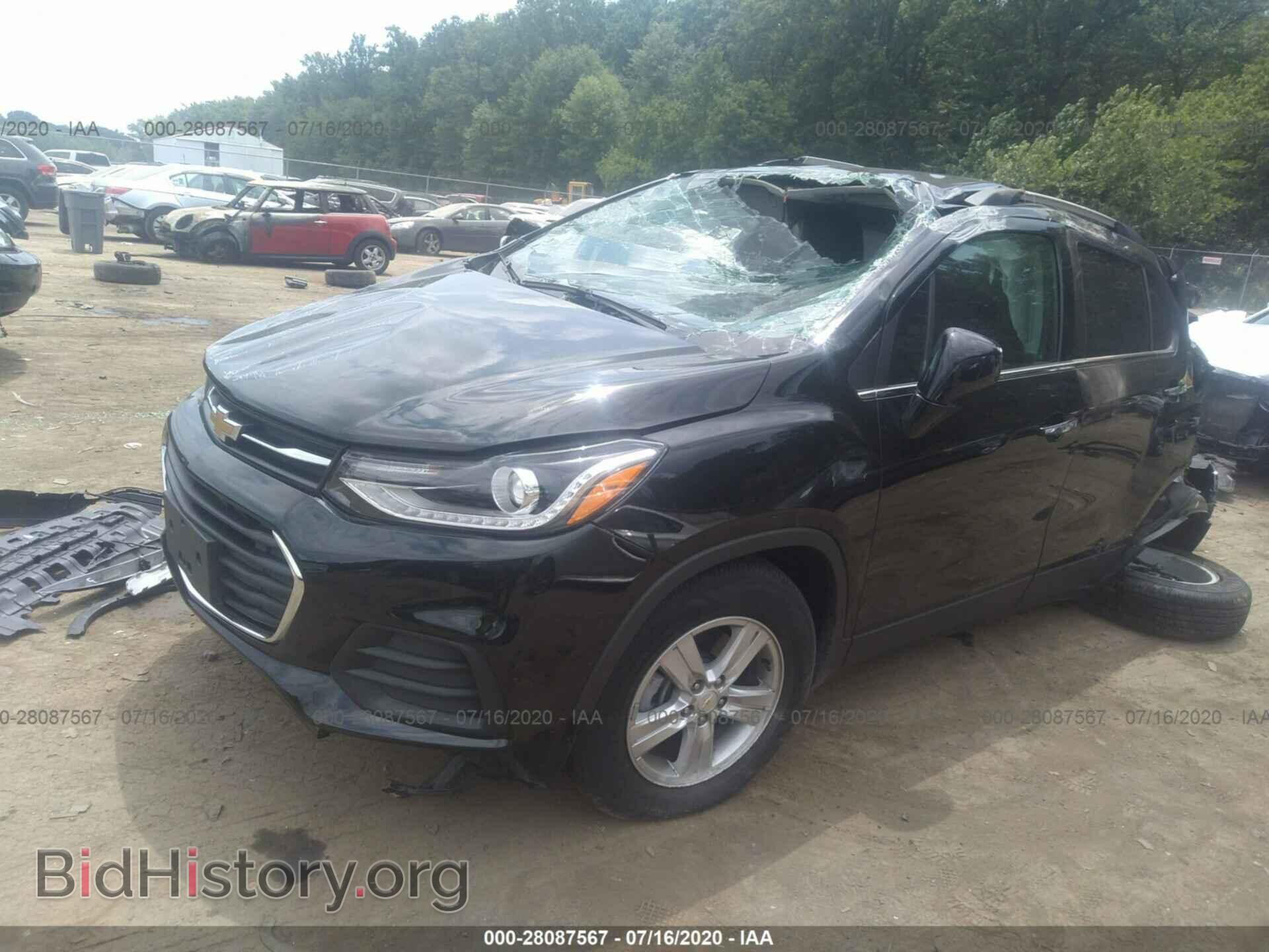 2020 CHEVROLET TRAX - VIN: KL7CJLSB6LB053947 - Photo 2