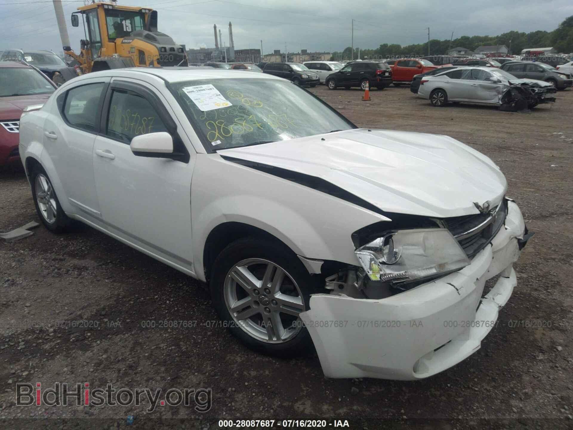 Фотография 1B3CC5FB2AN129504 - DODGE AVENGER 2010