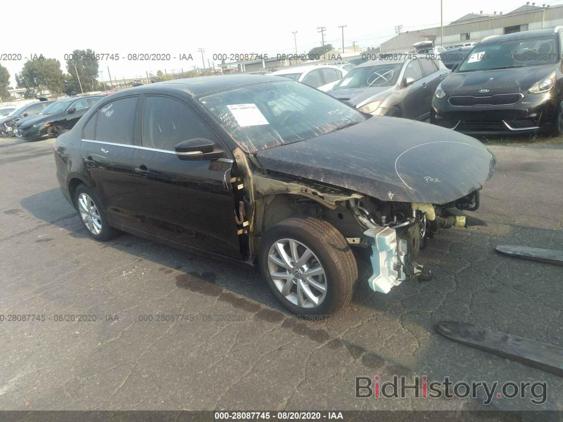 Photo 3VWD17AJ1EM372639 - VOLKSWAGEN JETTA SEDAN 2014