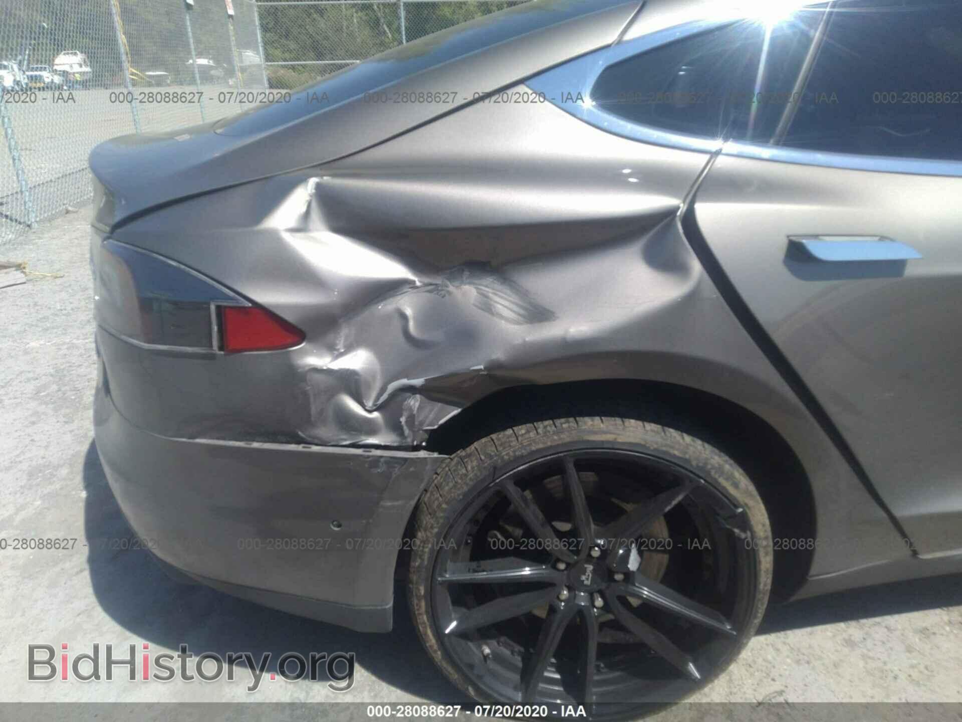 2015 TESLA MODEL S - VIN: 5YJSA1H49FF086471 - Фото 6