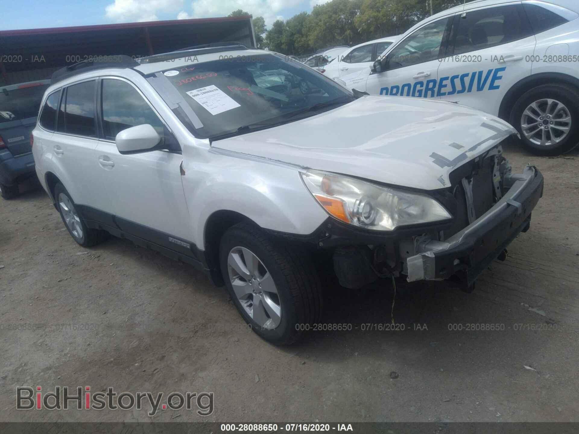Photo 4S4BRCLC6B3354446 - SUBARU OUTBACK 2011