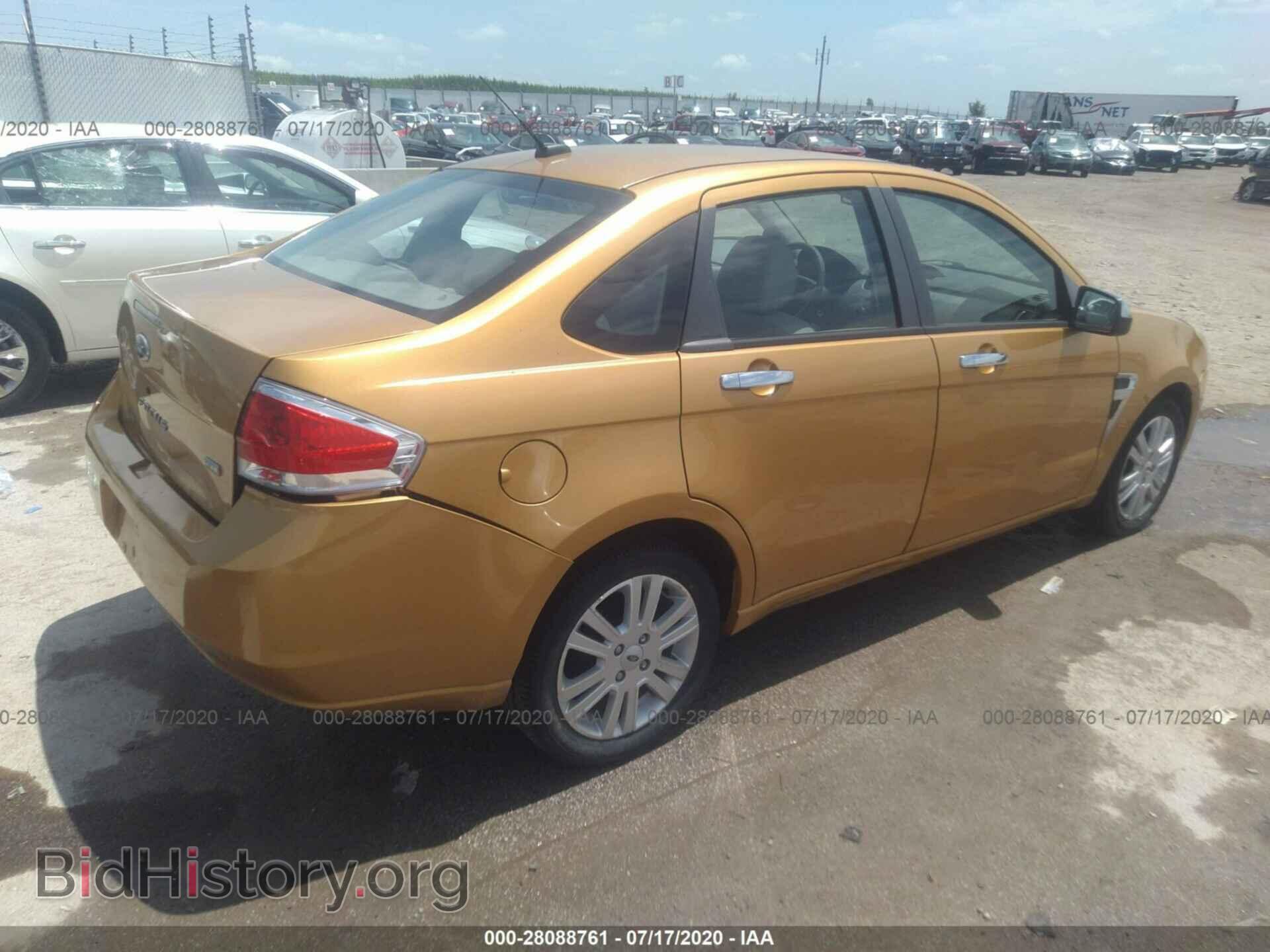 2009 FORD FOCUS - VIN: 1FAHP37NX9W200255 - Фото 4