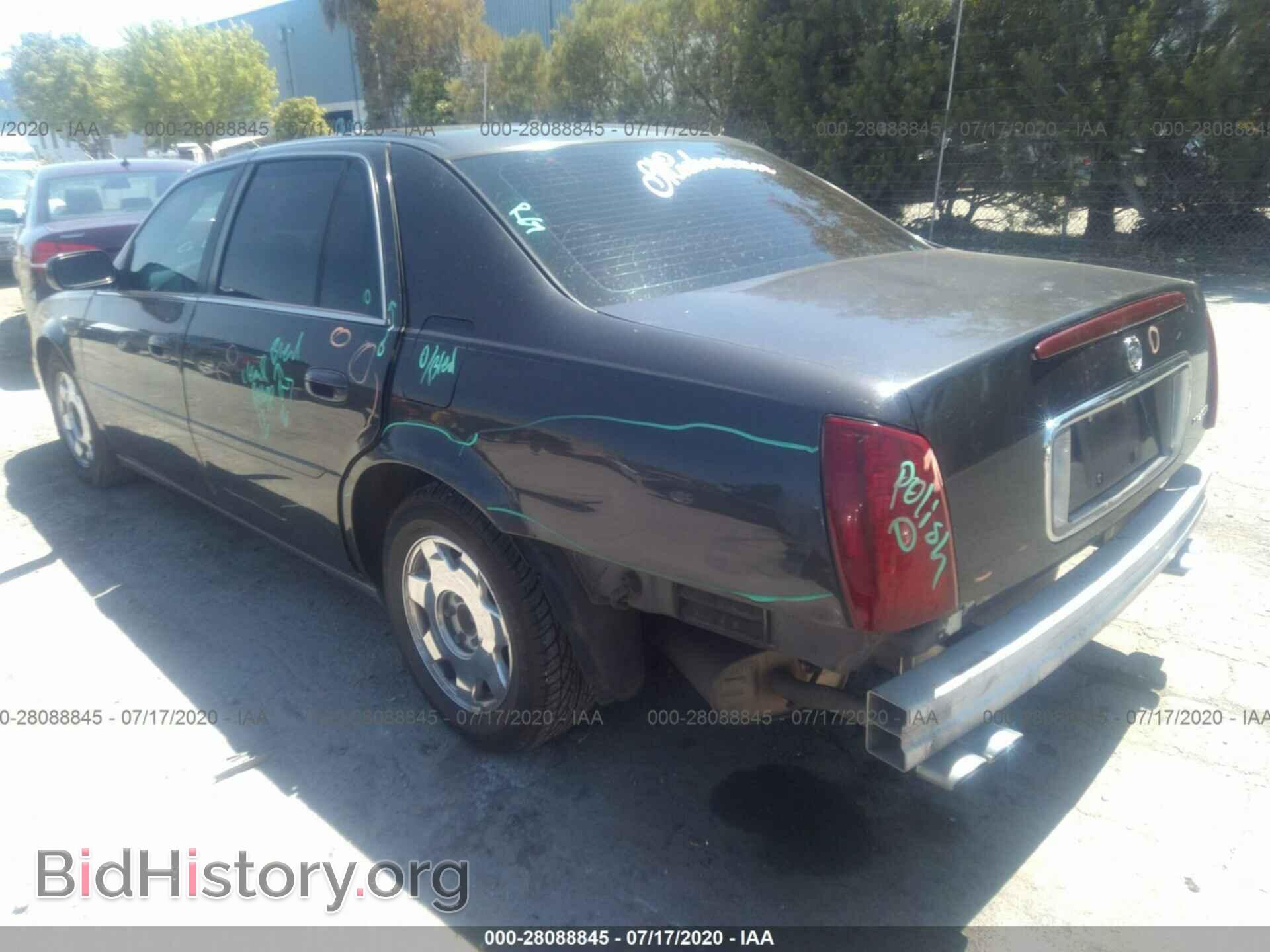 2002 CADILLAC DEVILLE - VIN: 1G6KD54Y52U105660 - Photo 3
