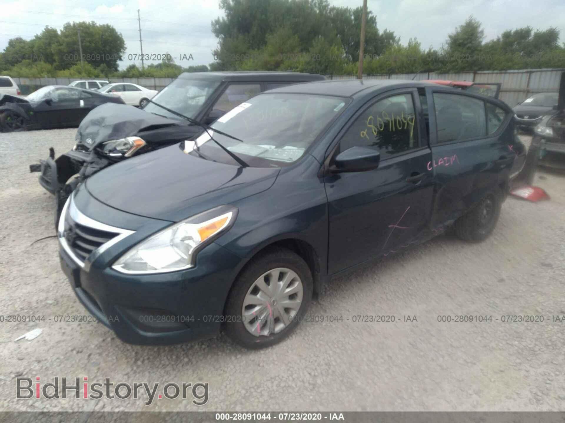 2016 NISSAN VERSA - VIN: 3N1CN7AP1GL856541 - Фото 2