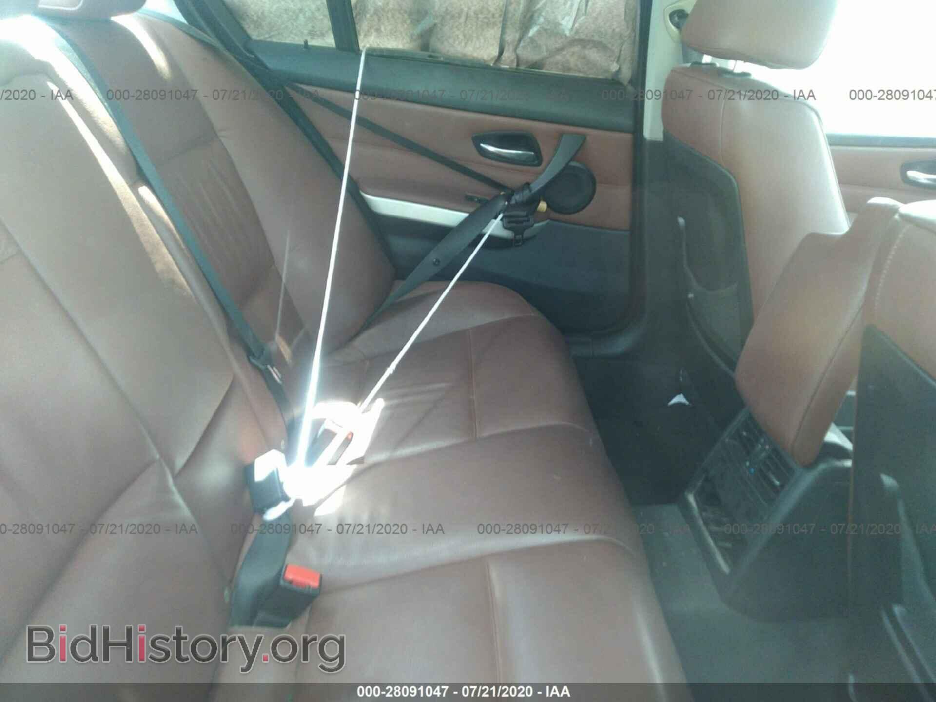 2007 BMW 335 - VIN: WBAVB73517VF52071 - Photo 8