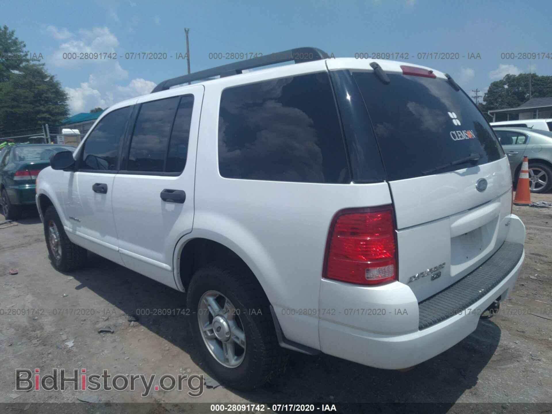 2005 FORD EXPLORER - VIN: 1FMZU73K45UC01803 - Photo 3