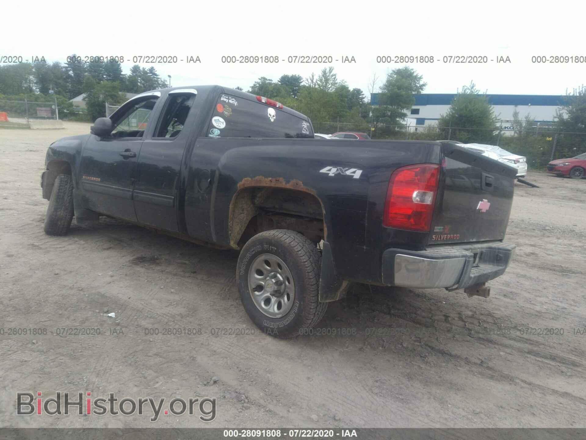 2011 CHEVROLET SILVERADO 1500 - VIN: 1GCRKREA9BZ422841 - Фото 3