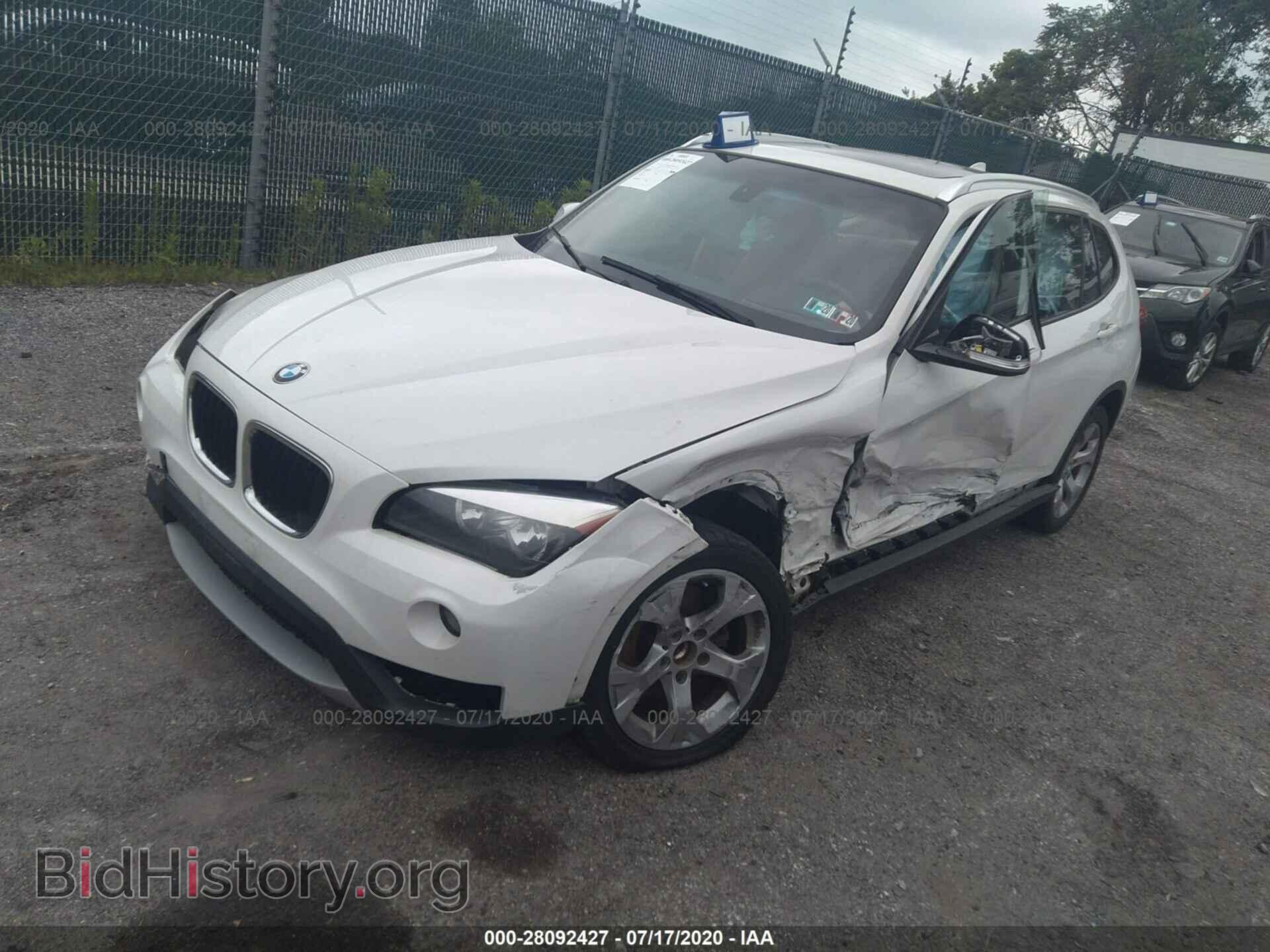 2013 BMW X1 - VIN: WBAVM1C57DVW46083 - Фото 2