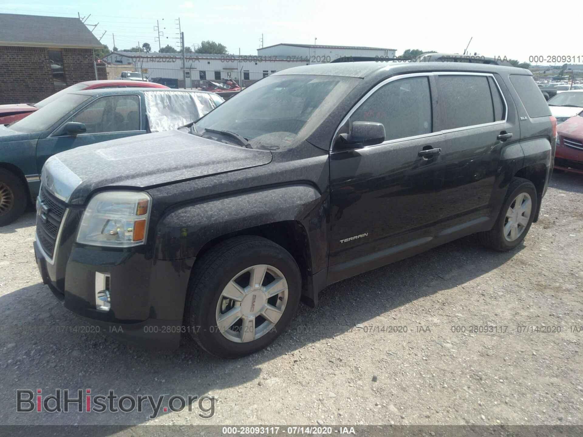 2010 GMC TERRAIN - VIN: 2CTFLEEW1A6246581 - Photo 2