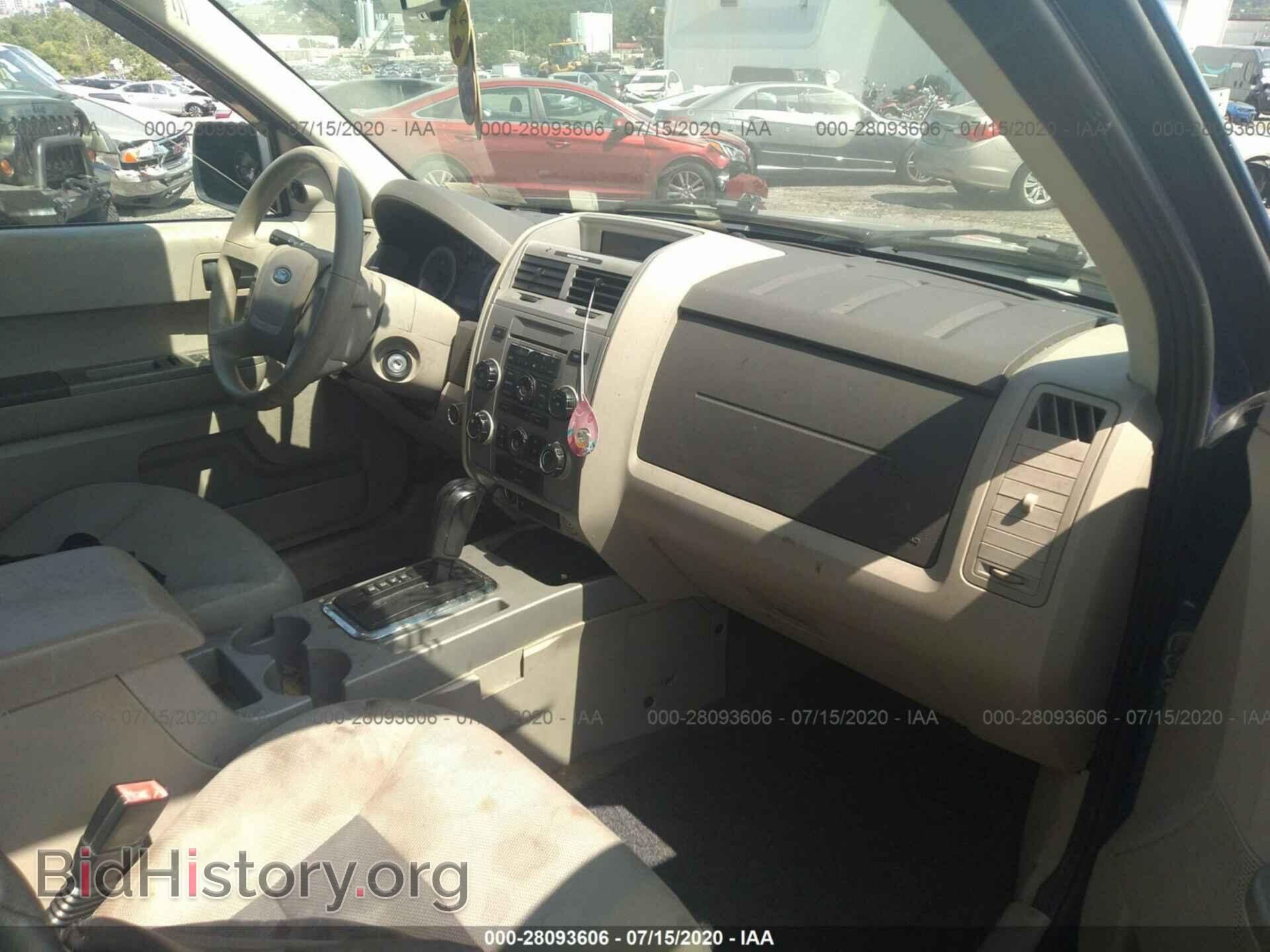 2008 FORD ESCAPE - VIN: 1FMCU03178KD31496 - Photo 5