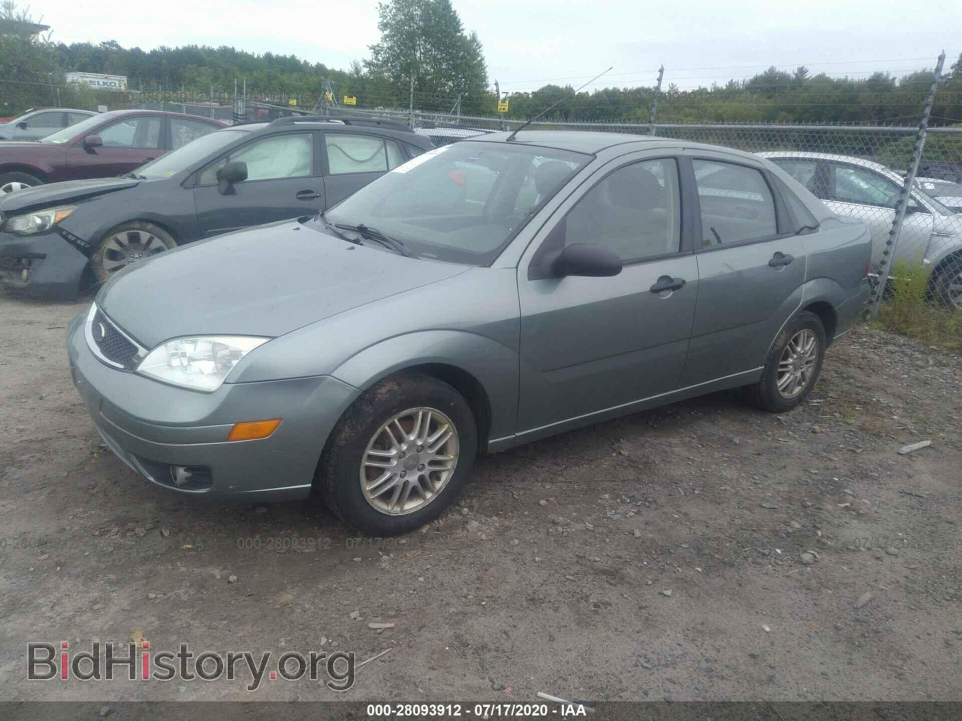 2006 FORD FOCUS - VIN: 1FAHP34N46W198101 - Фото 2
