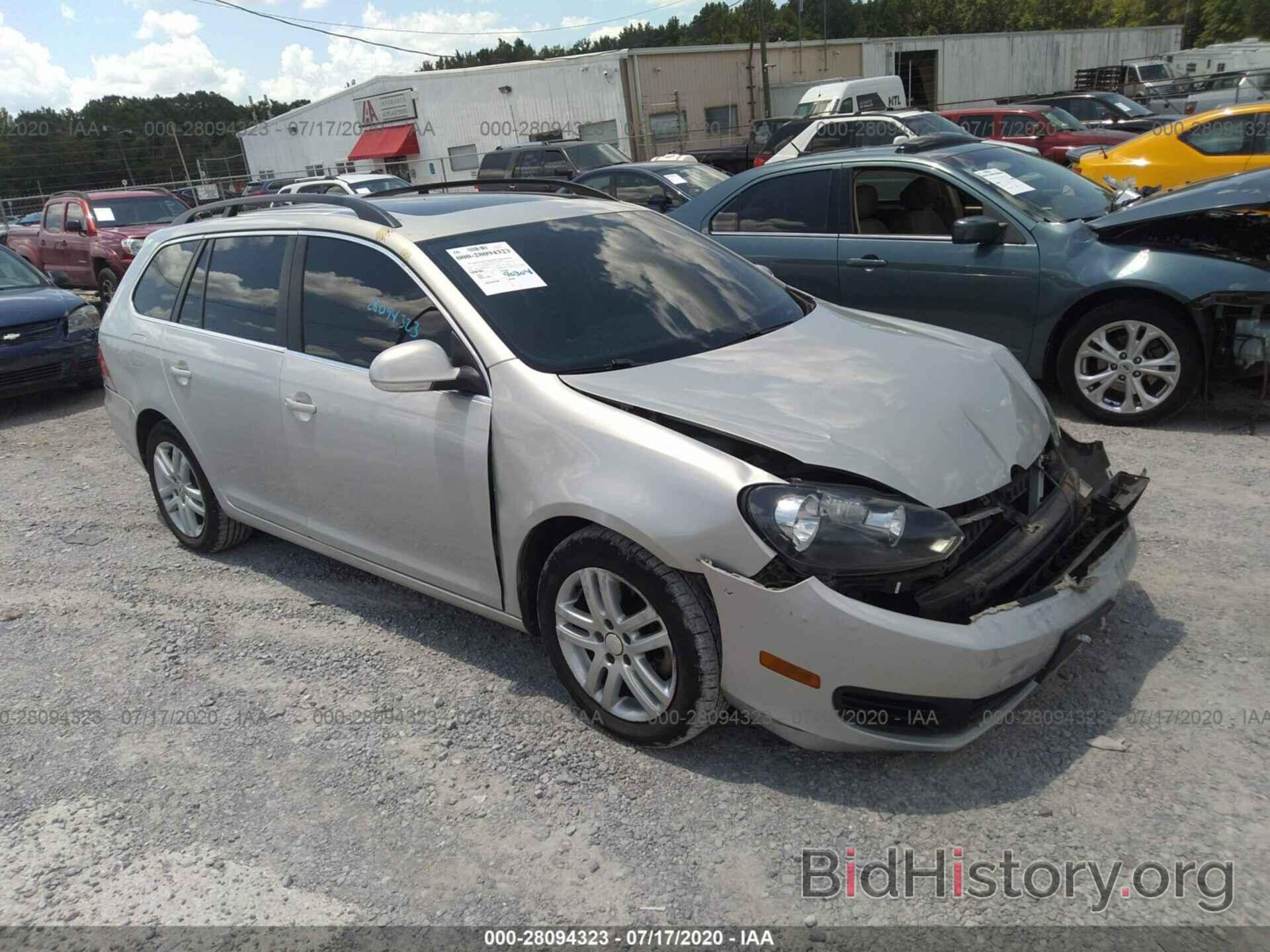 Photo 3VWPL7AJ9BM649072 - VOLKSWAGEN JETTA SPORTWAGEN 2011