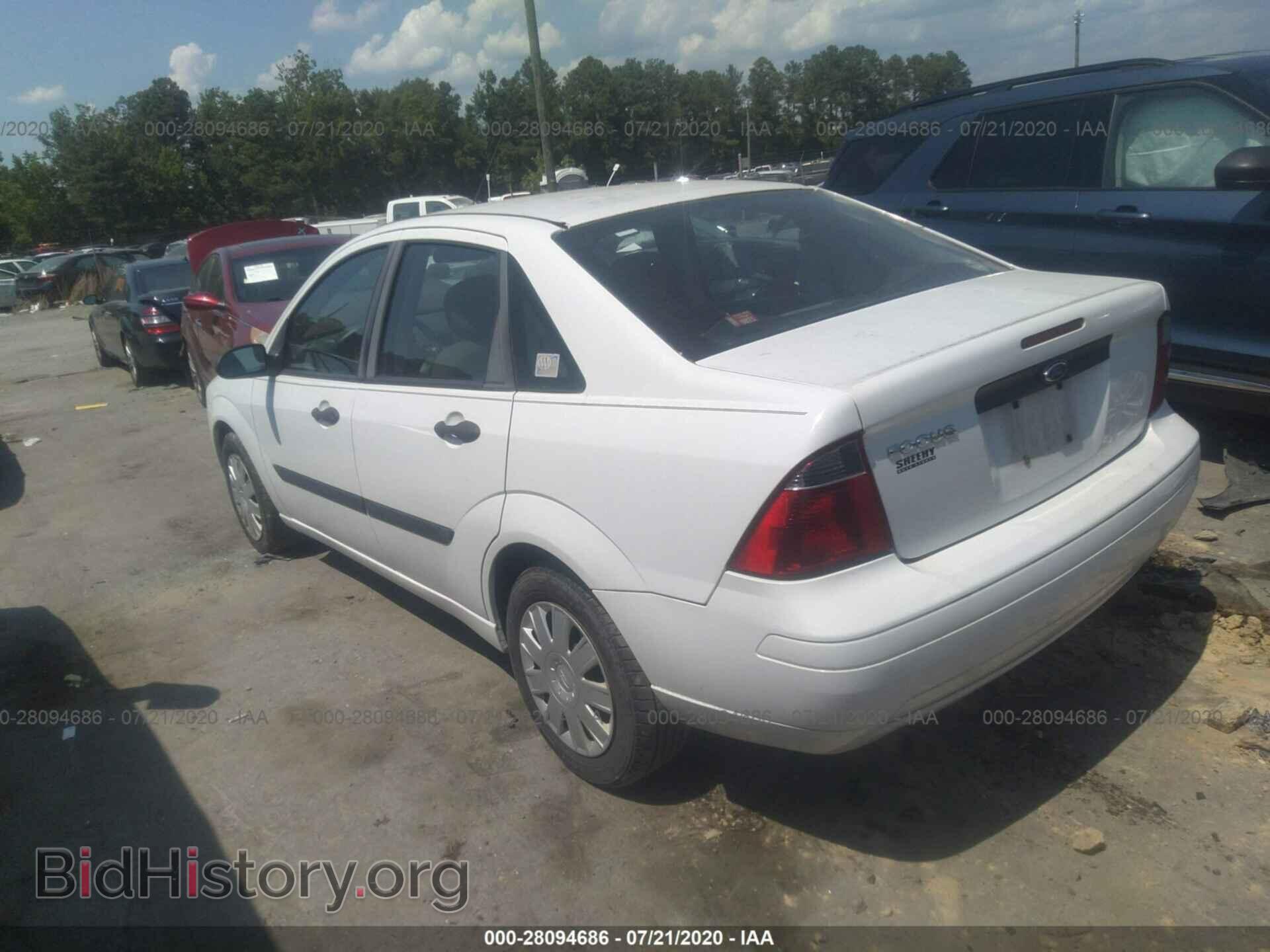 2007 FORD FOCUS - VIN: 1FAFP34NX7W283713 - Фото 3