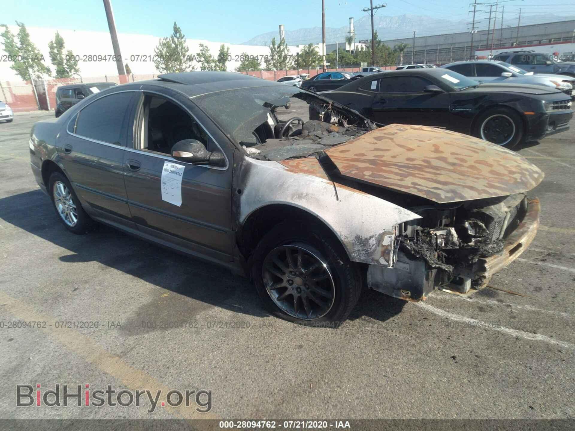 Photo 2C3AE76K83H516778 - CHRYSLER 300M 2003