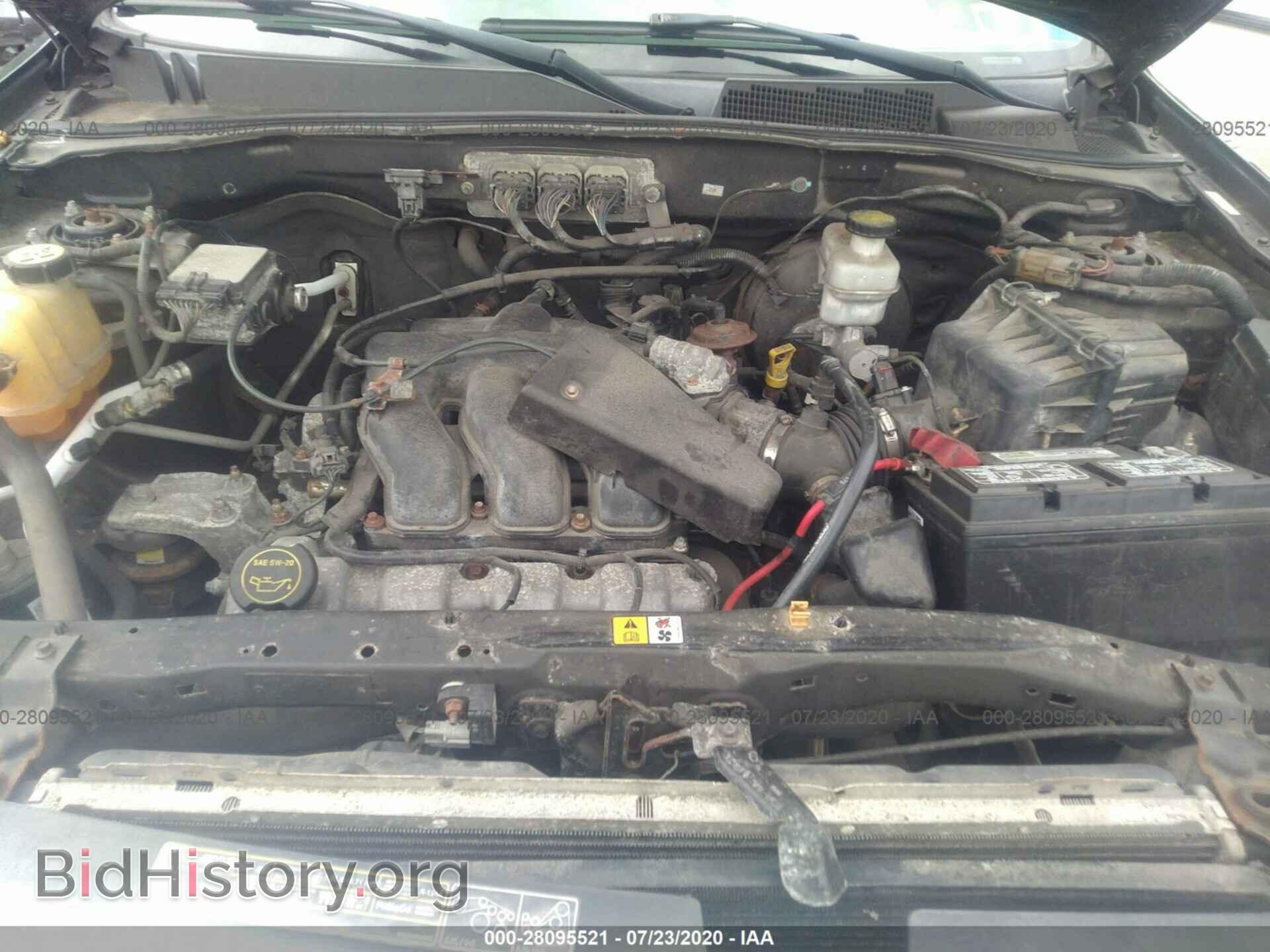 2008 FORD ESCAPE - VIN: 1FMCU03178KE82015 - Photo 10