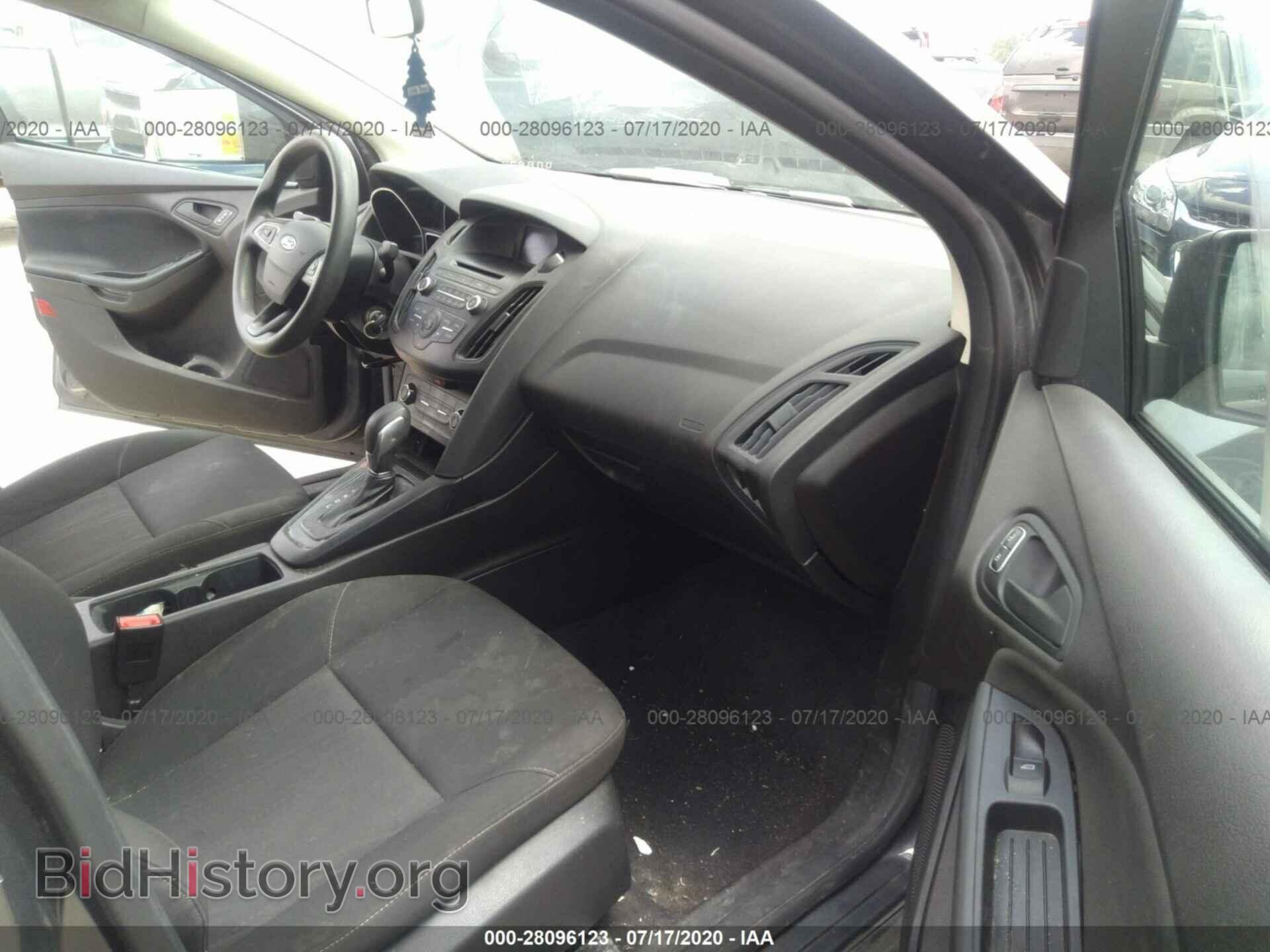 2017 FORD FOCUS - VIN: 1FADP3E28HL266617 - Photo 5