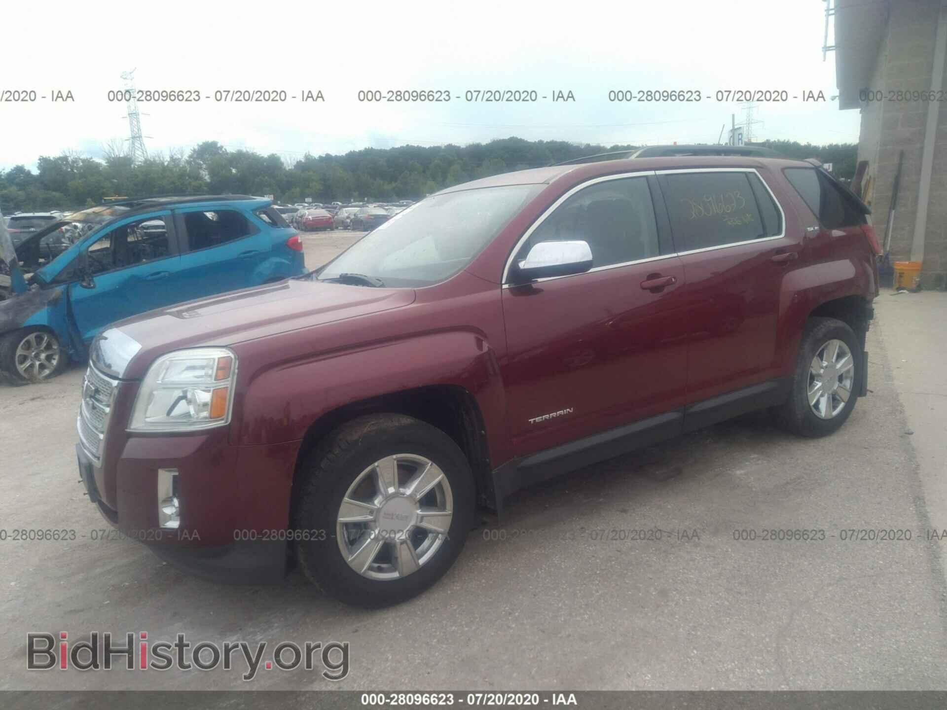2011 GMC TERRAIN - VIN: 2CTALSEC1B6274266 - Photo 2