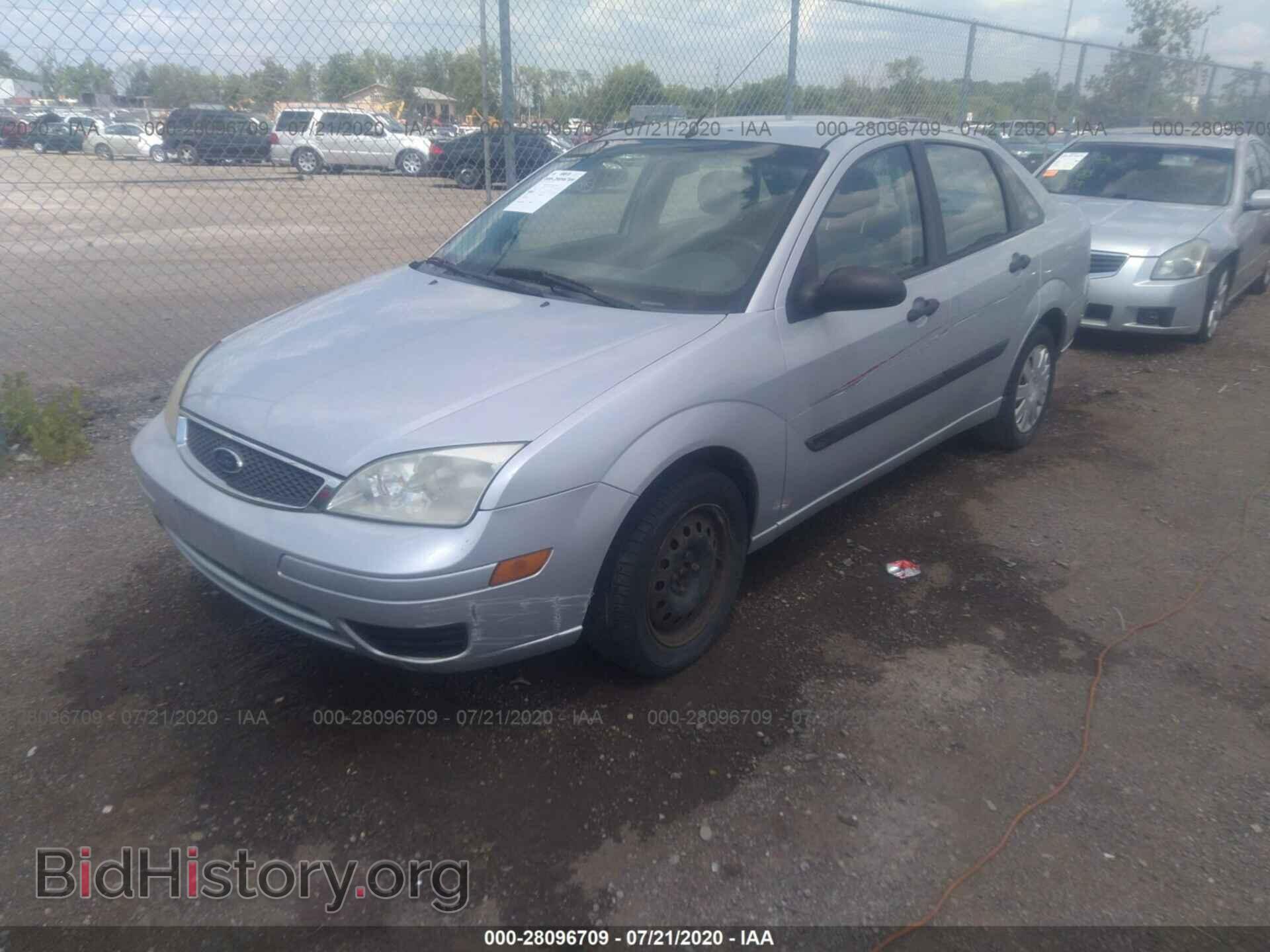 2005 FORD FOCUS - VIN: 1FAFP34N65W274763 - Фото 2